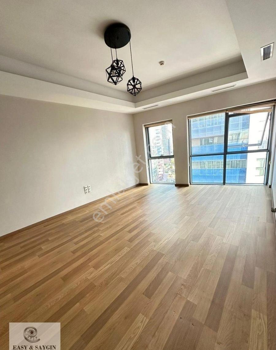 Ağaoğlu Maslak 1453 Sitesinde Balkonsuz 1+1 Boş Aylık Ödemeli Daire - Görsel 8