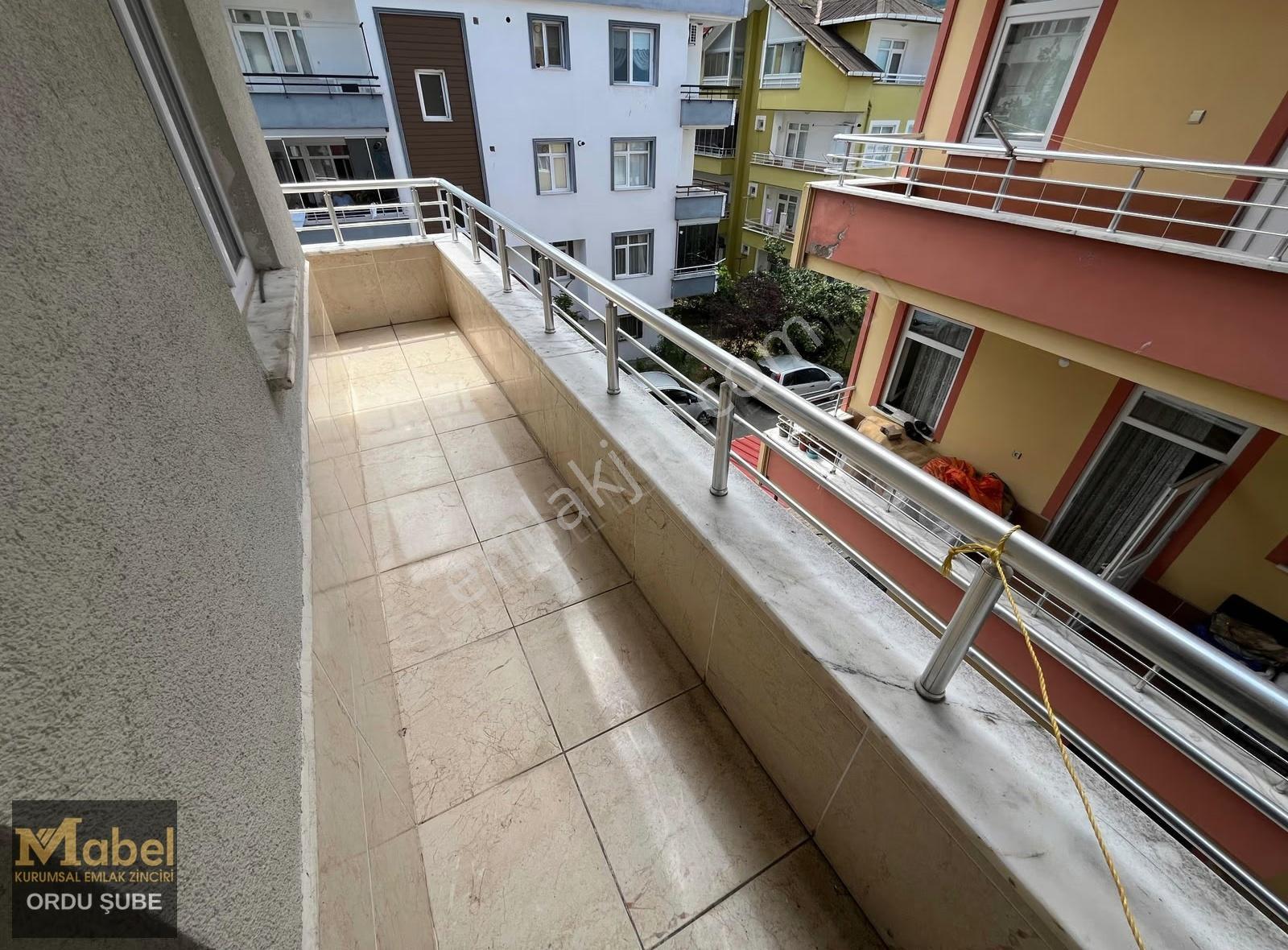Mabel'den-bucak M.-eğitim Araştırma Hastanesi Yanında Geniş 2+1 - Görsel 23