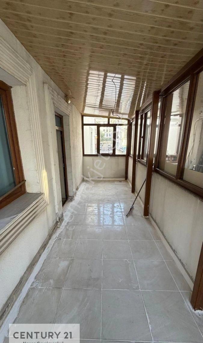 C21 Nexardan Esenyurtta Site İçerisinde Eşyalı Kiralık Geniş1+1 - Görsel 11