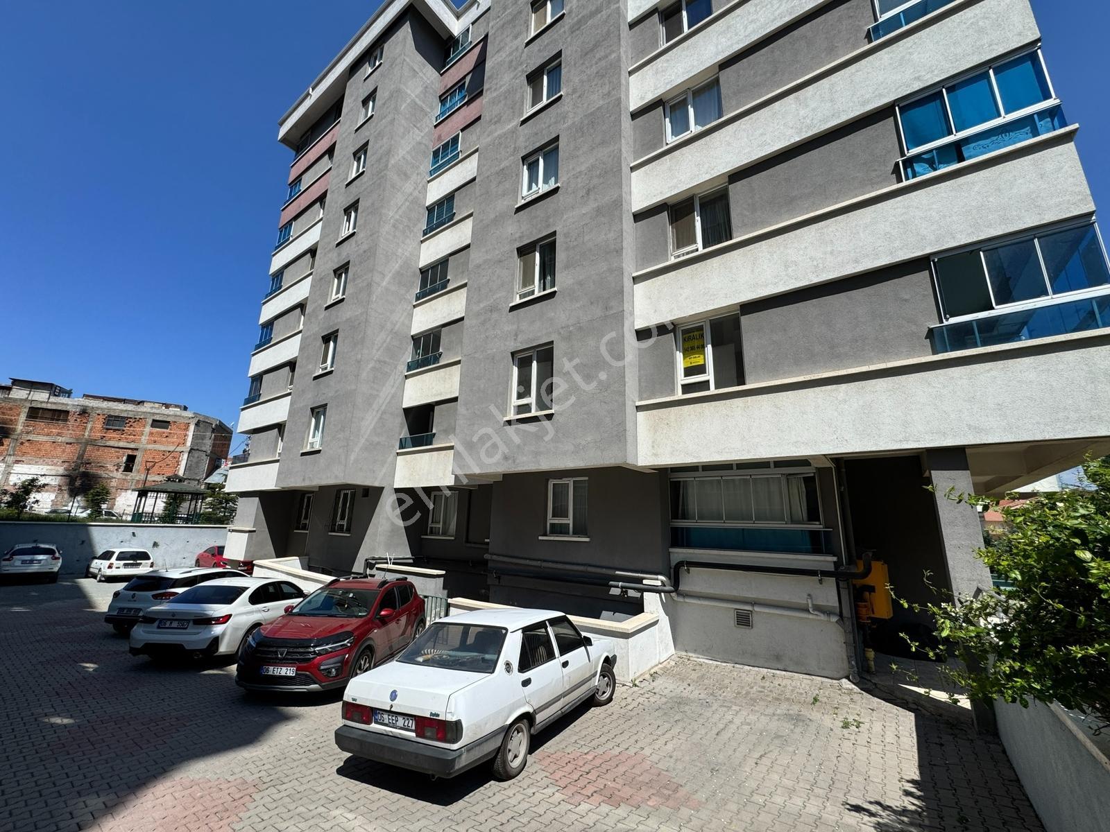 Vip'den 17.cadde Peyzaj Alanı Ön Cephe Kiralık 4+1 Site Dairesi - Görsel 34