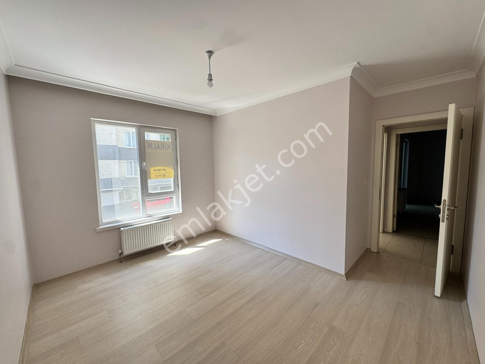 Vip'den 17.cadde Peyzaj Alanı Ön Cephe Kiralık 4+1 Site Dairesi - Görsel 39