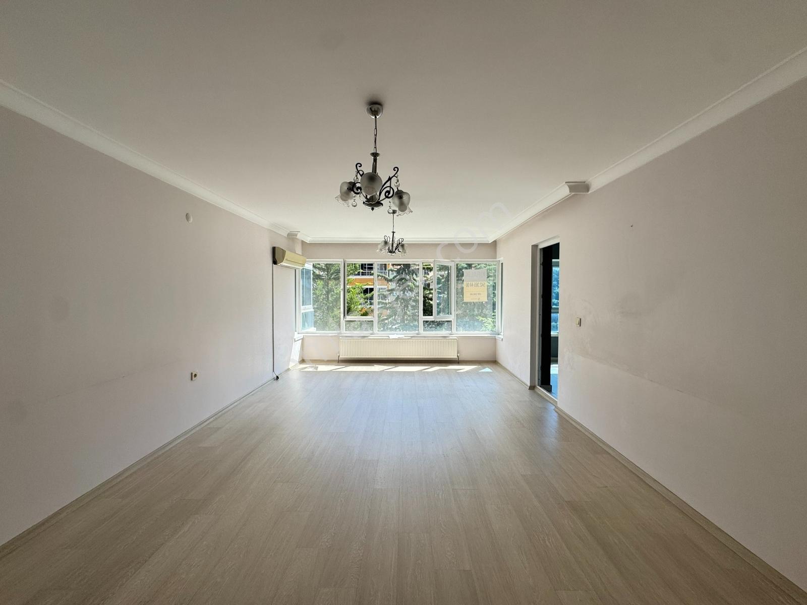 Vip'den 17.cadde Peyzaj Alanı Ön Cephe Kiralık 4+1 Site Dairesi - Görsel 44