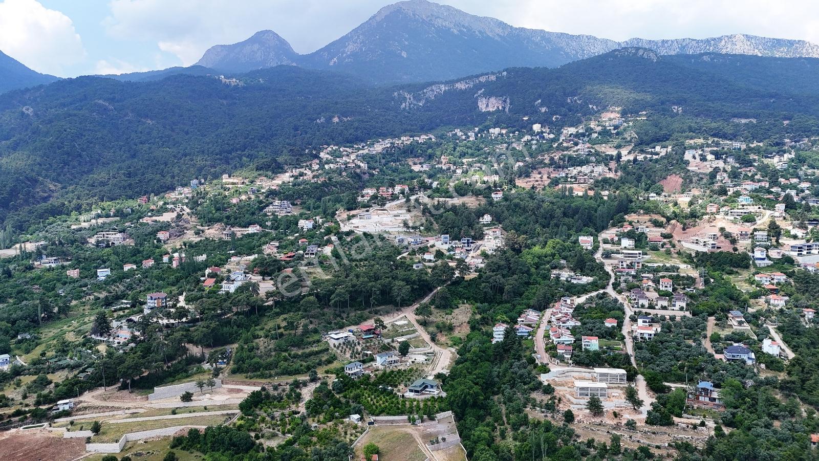 Gujan Ceyhan'dan Çağlarca Merkezde Satılık 2409 M² Tarla - Görsel 3