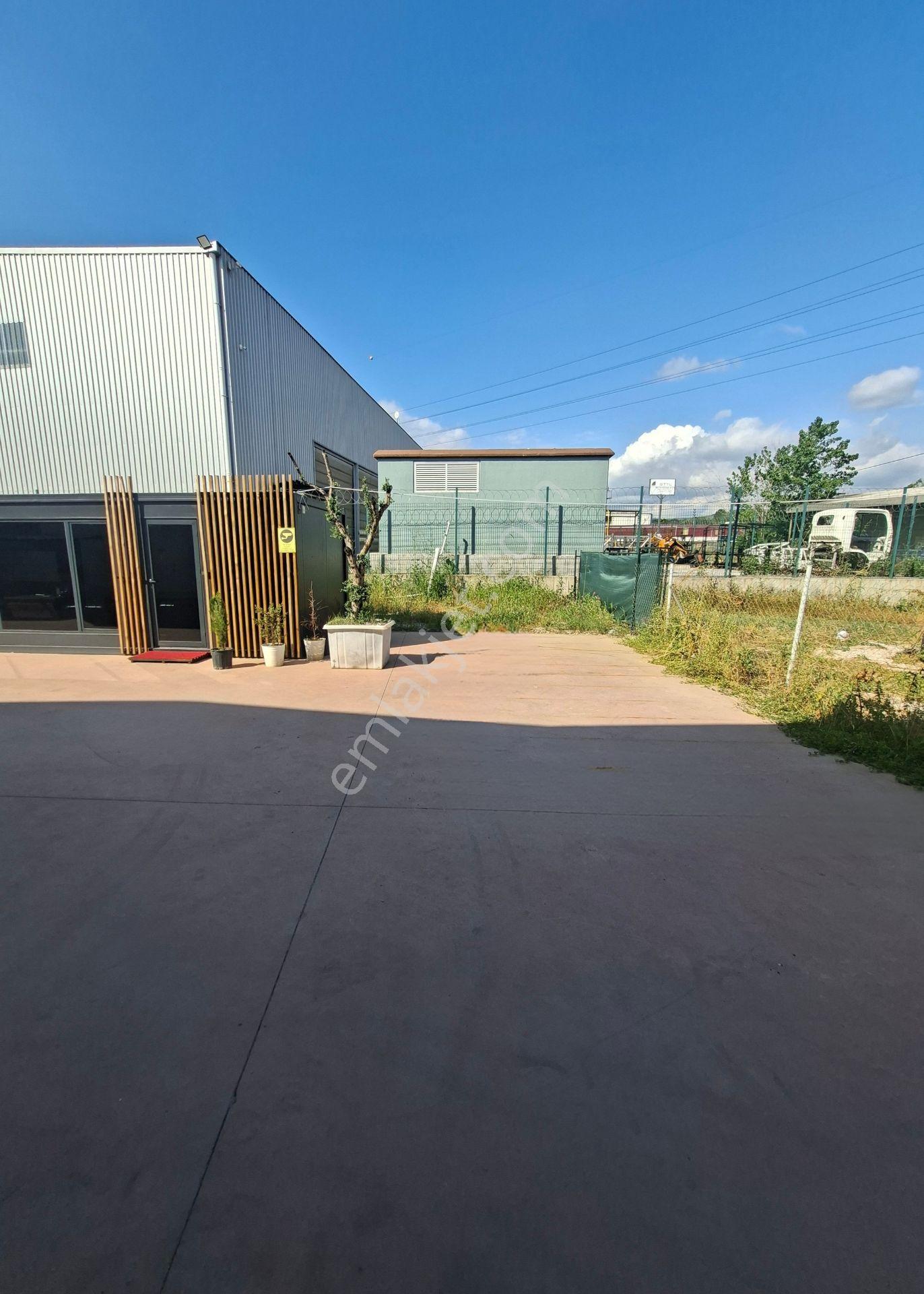 Yüksek Tavanlı | Geniş Hacimli | Sanayi Elektrikli Kiralık Depo - Görsel 8