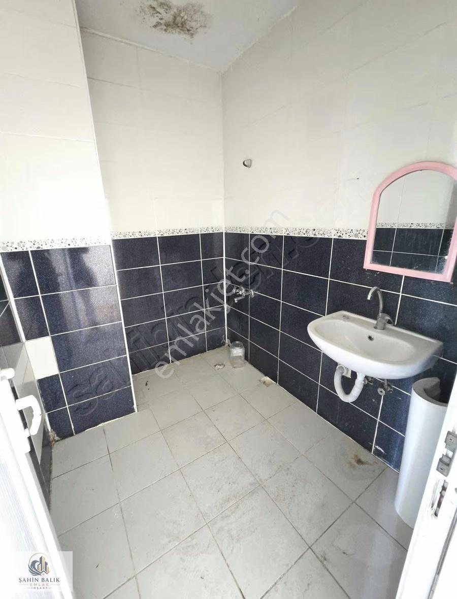 Şahin İnşaat 2+1 Ara Kat 130m2 Balkonlu - Görsel 6