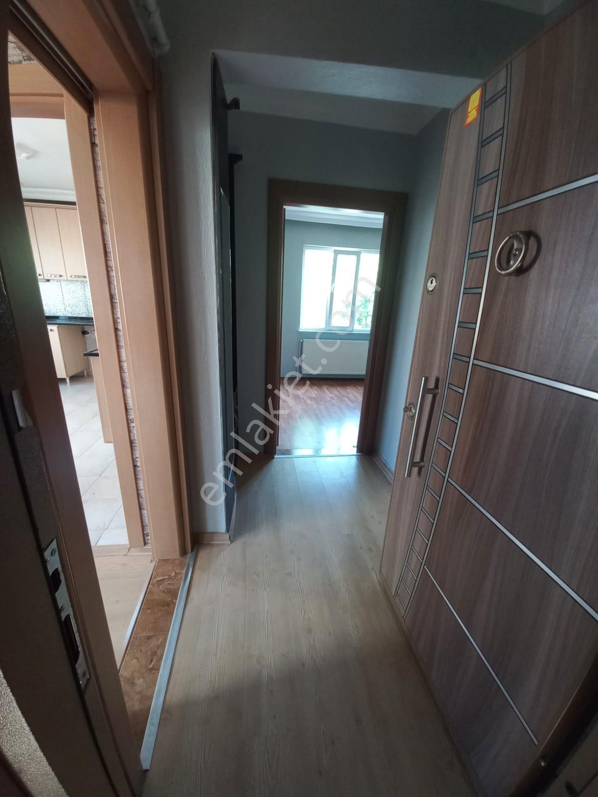 C21 Loca'dan Sütlüce Mah. Müstakil Tadında 2+1 Kiralık Daire - Görsel 4