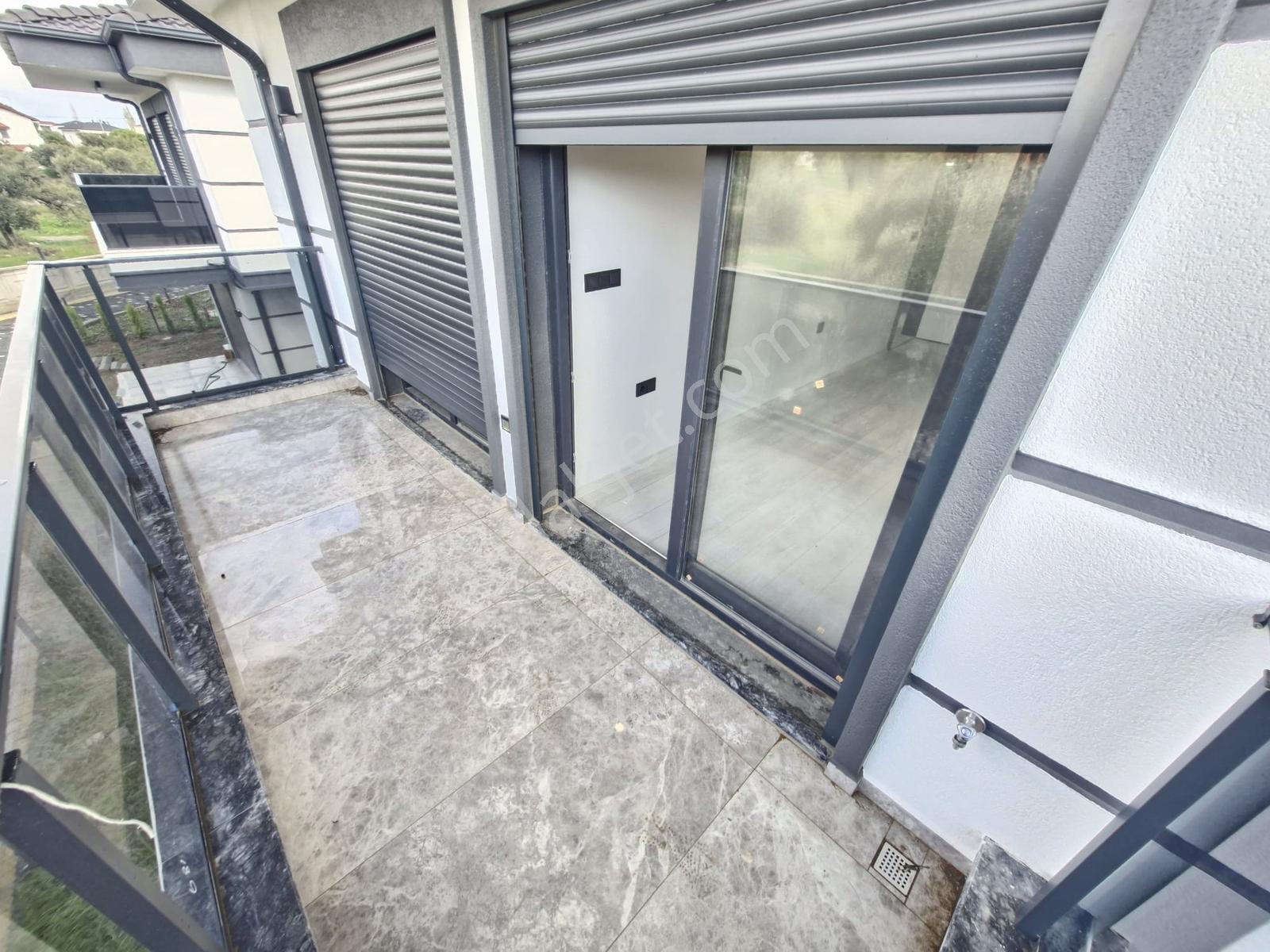 Gömeç Sahilde Site İçerisinde Lüx 3+1 Villamız Satılıktır - Görsel 8