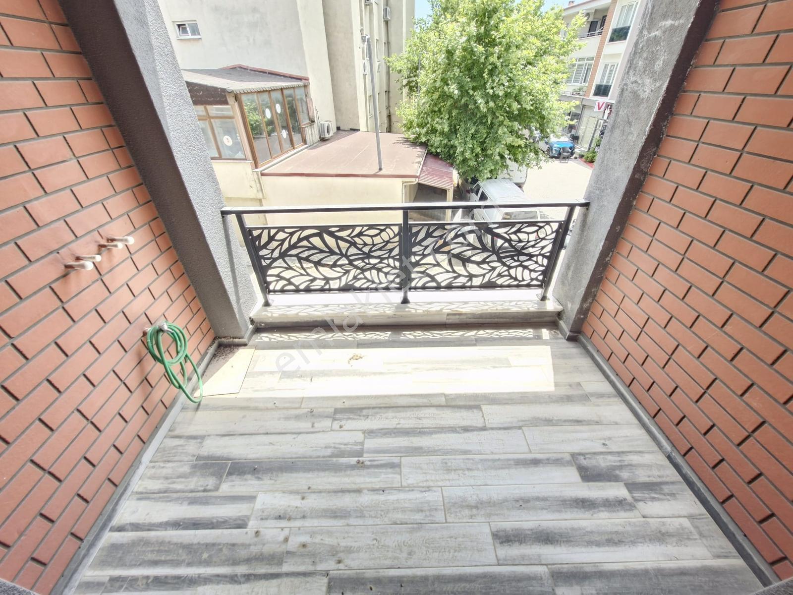 Gömeç Çarşı Merkezinde 2+1 Kiralık Mükemmel Daire - Görsel 27