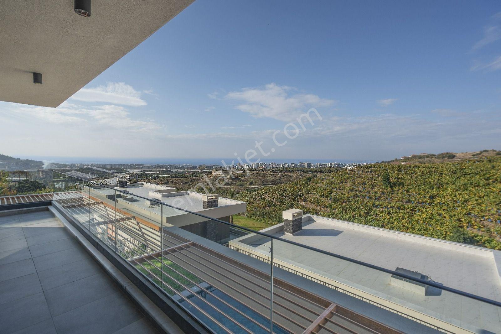Alanya Kargıcak’ta Deniz Manzaralı 3+1 Lüks Villa - Görsel 28