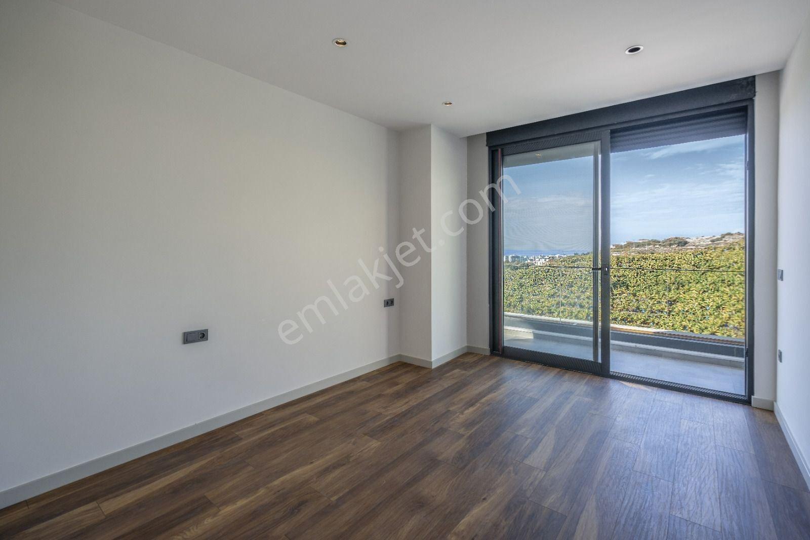 Alanya Kargıcak’ta Deniz Manzaralı 3+1 Lüks Villa - Görsel 24