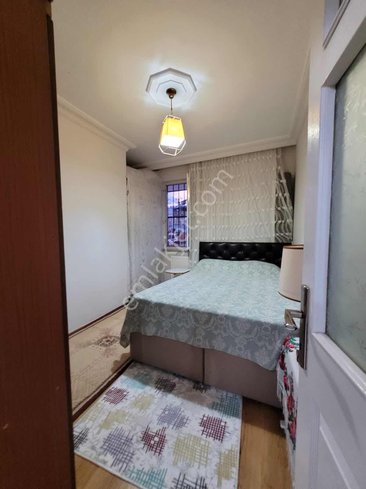 Esentepe'de 130 M2 3+1 Doğal Gazlı Yüksek Giriş Daire - Görsel 13