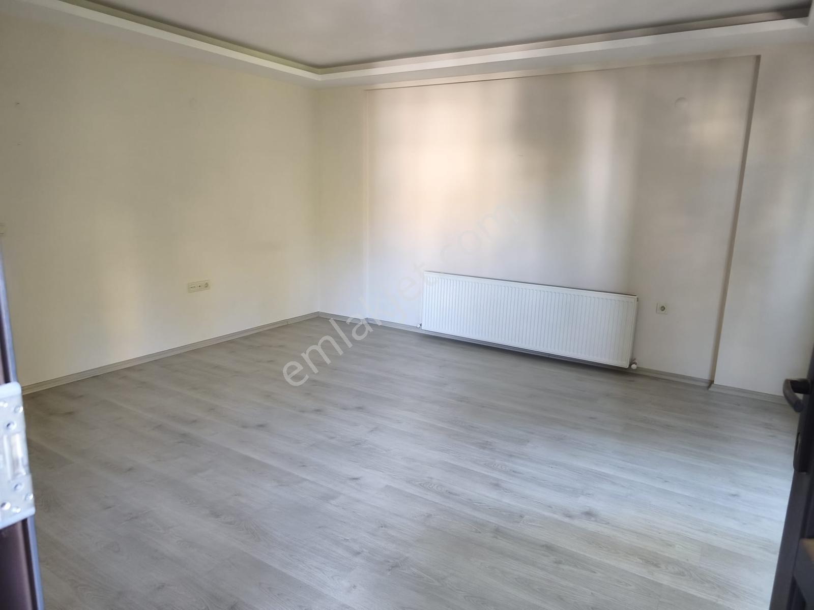 Devlet Hastanesi Yanında 2+1 Asansörlü Arakat Daire - Görsel 3
