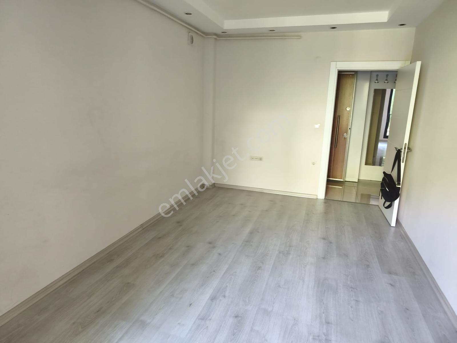 Devlet Hastanesi Yanında 2+1 Asansörlü Arakat Daire - Görsel 4