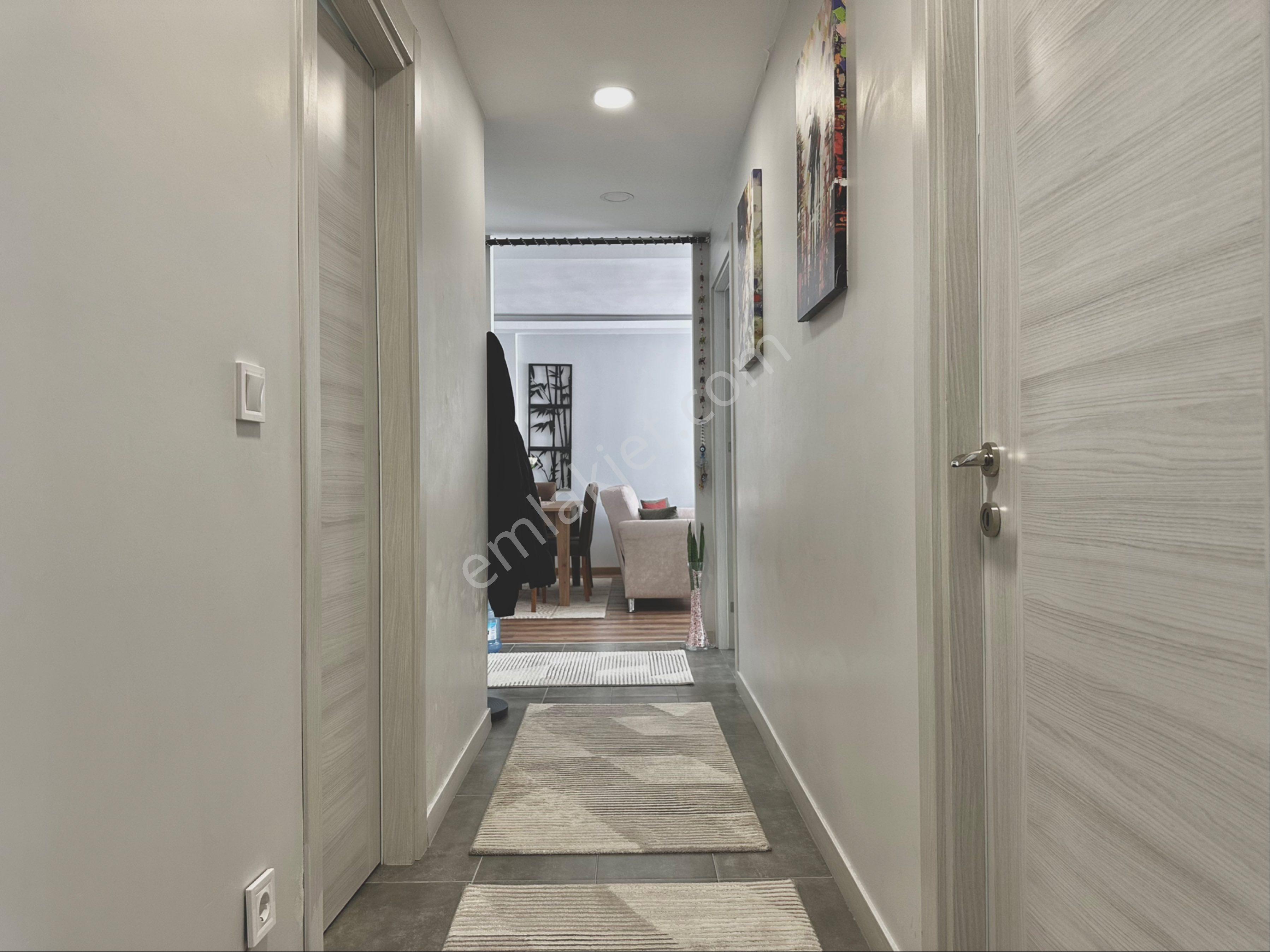 Büyükçekmece 19 Mayıs Mahallesi'nde Satılık 2+1 Daire - Görsel 18
