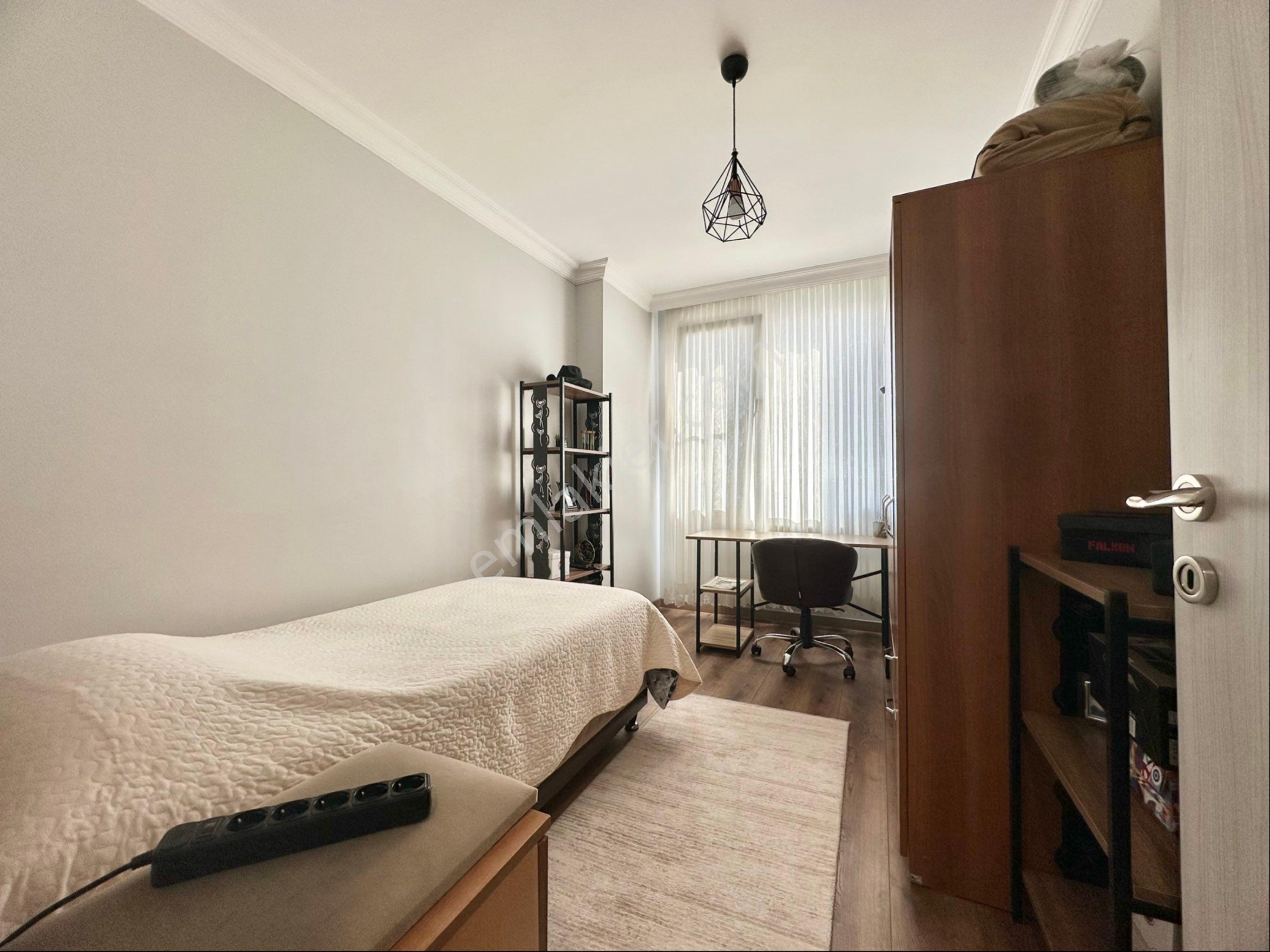 Büyükçekmece 19 Mayıs Mahallesi'nde Satılık 2+1 Daire - Görsel 23