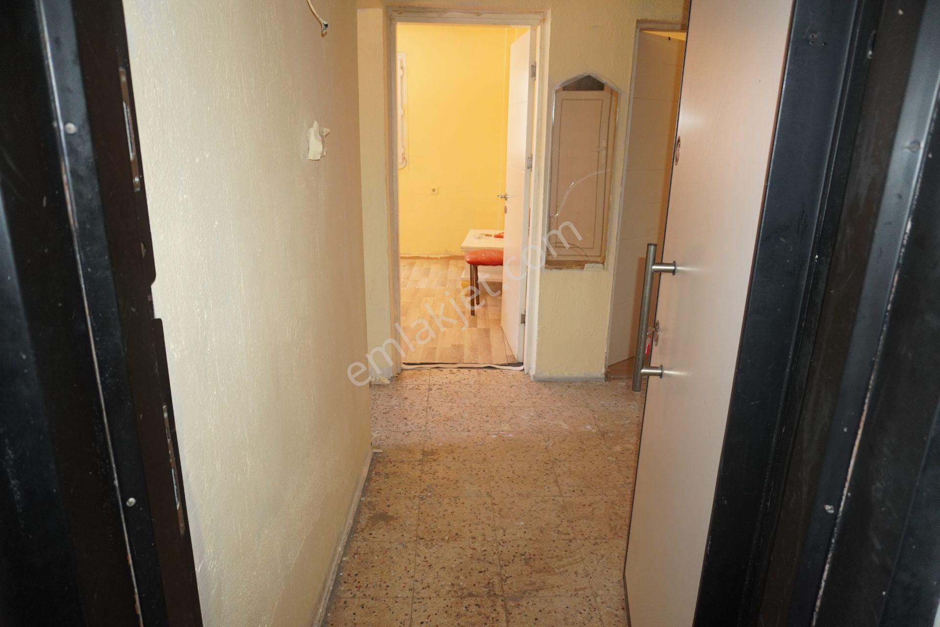 Asarlık İncirlipınar Da Kiralık 1+1 Kısmi Eşyalı Çiğliserkan Dan - Görsel 25