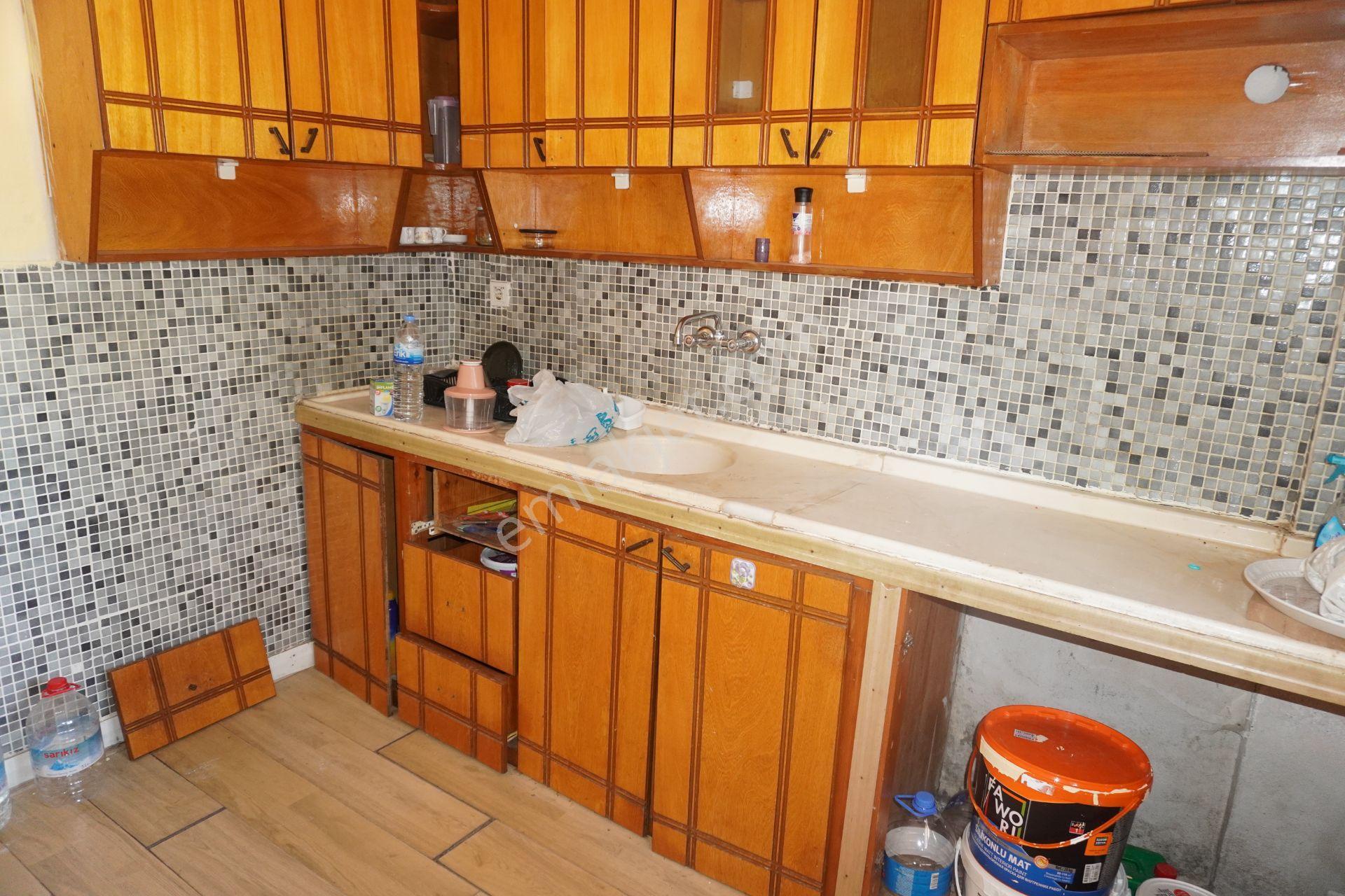 Asarlık İncirlipınar Da Kiralık 1+1 Kısmi Eşyalı Çiğliserkan Dan - Görsel 4