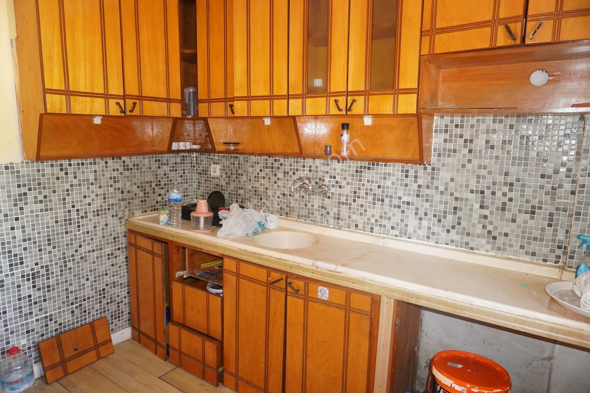 Asarlık İncirlipınar Da Kiralık 1+1 Kısmi Eşyalı Çiğliserkan Dan - Görsel 5