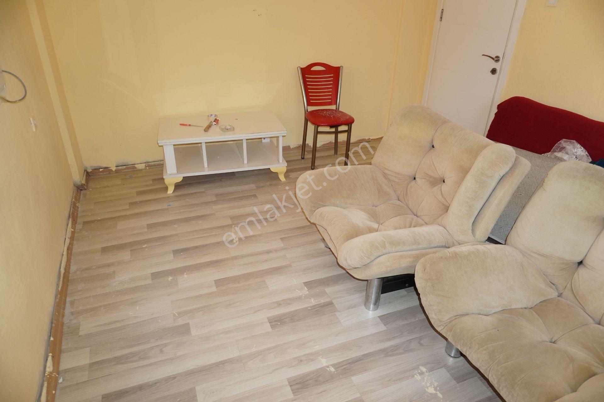 Asarlık İncirlipınar Da Kiralık 1+1 Kısmi Eşyalı Çiğliserkan Dan - Görsel 11