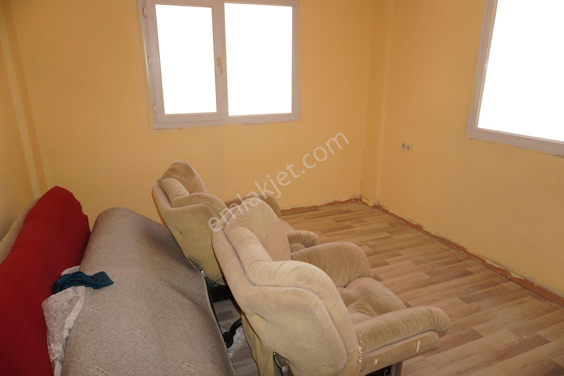 Asarlık İncirlipınar Da Kiralık 1+1 Kısmi Eşyalı Çiğliserkan Dan - Görsel 8