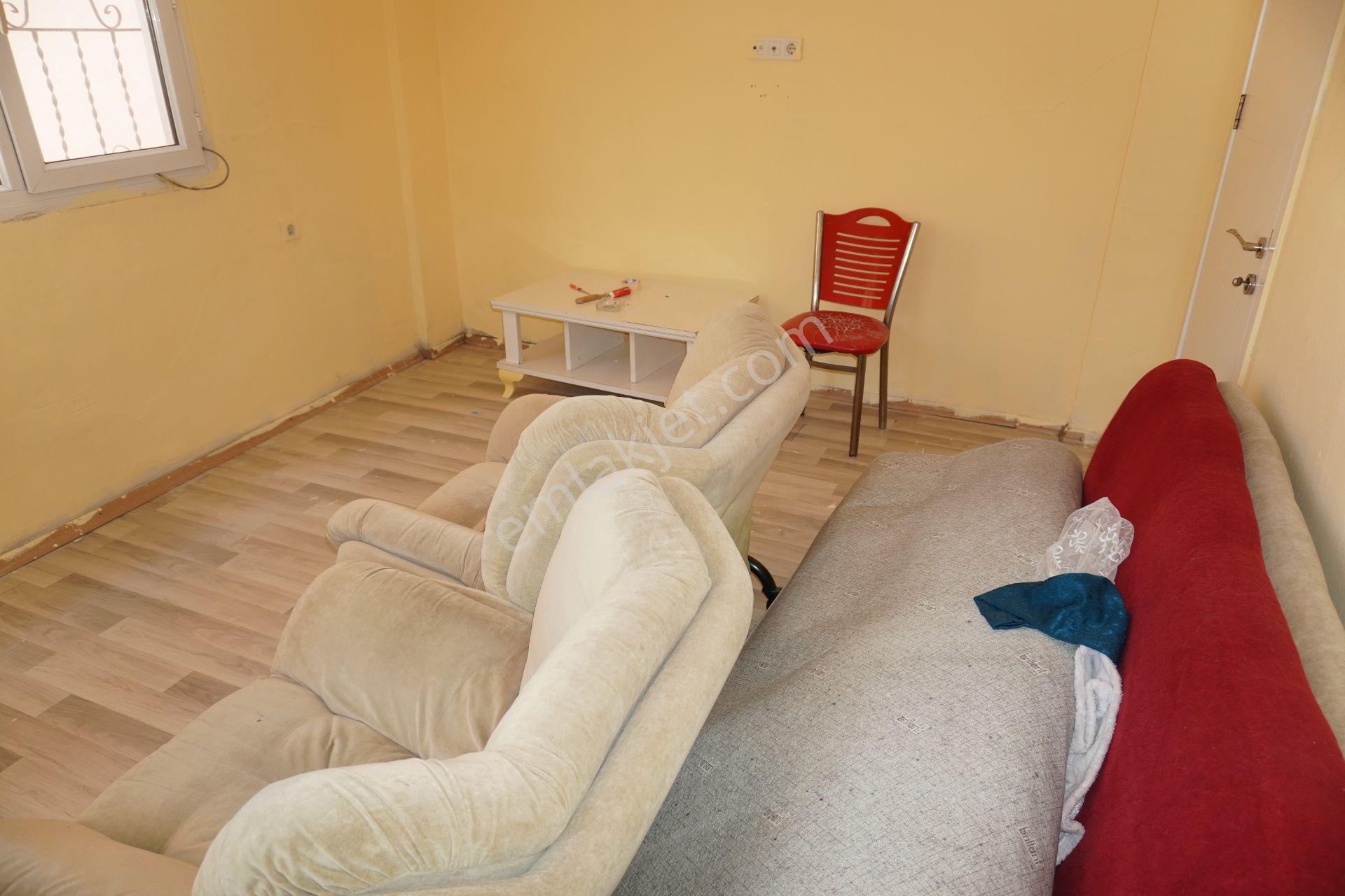 Asarlık İncirlipınar Da Kiralık 1+1 Kısmi Eşyalı Çiğliserkan Dan - Görsel 12