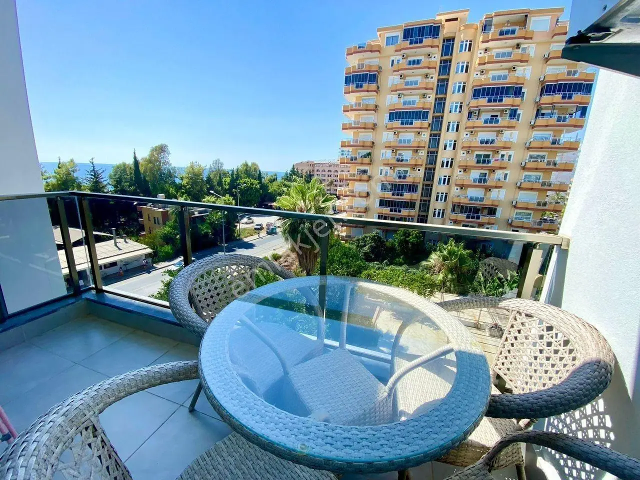 Alanya Kargıcak Denize 100 Mt Mesafede 1+1 Eşyalı Sıfır Satılık Daire - Görsel 4