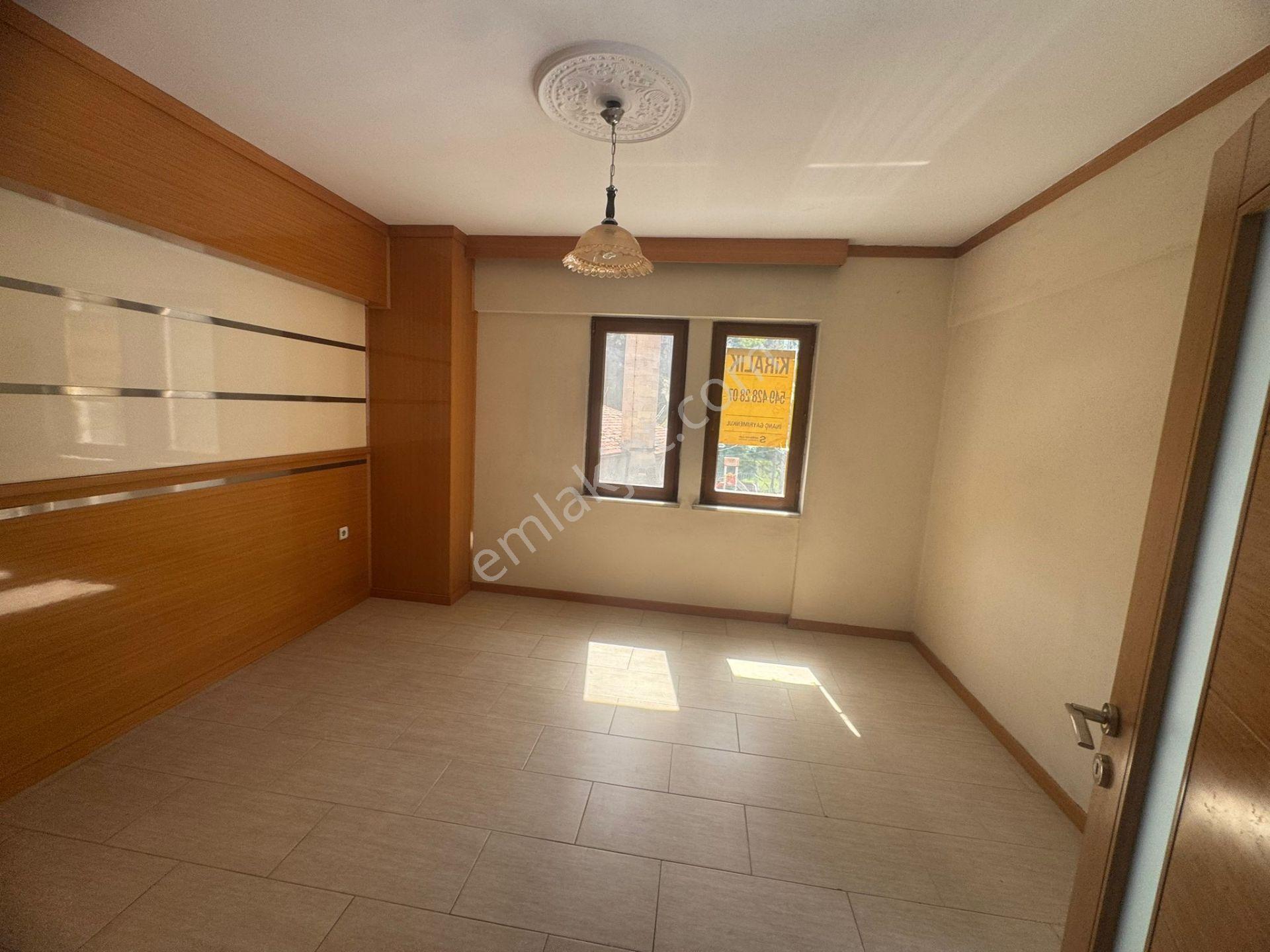 İnanç Emlaktan Giresun Hacıhüseyinde Kiralık 3+1 Daire - Görsel 10