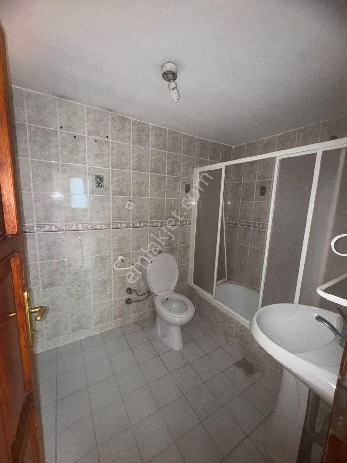 İnanç Emlaktan Giresun Hacıhüseyinde Kiralık 3+1 Daire - Görsel 23