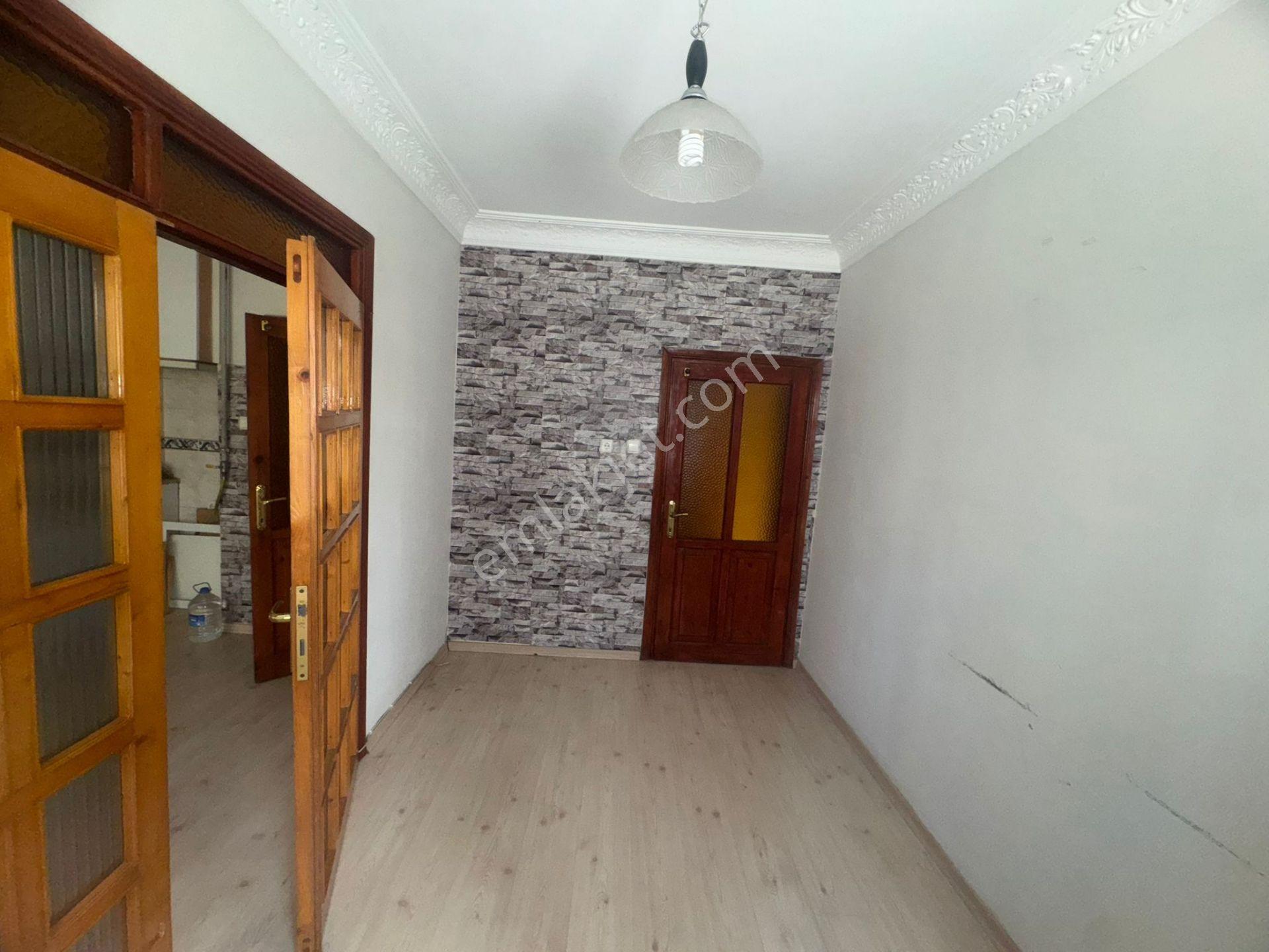 İnanç Emlaktan Giresun Hacıhüseyinde Kiralık 3+1 Daire - Görsel 8
