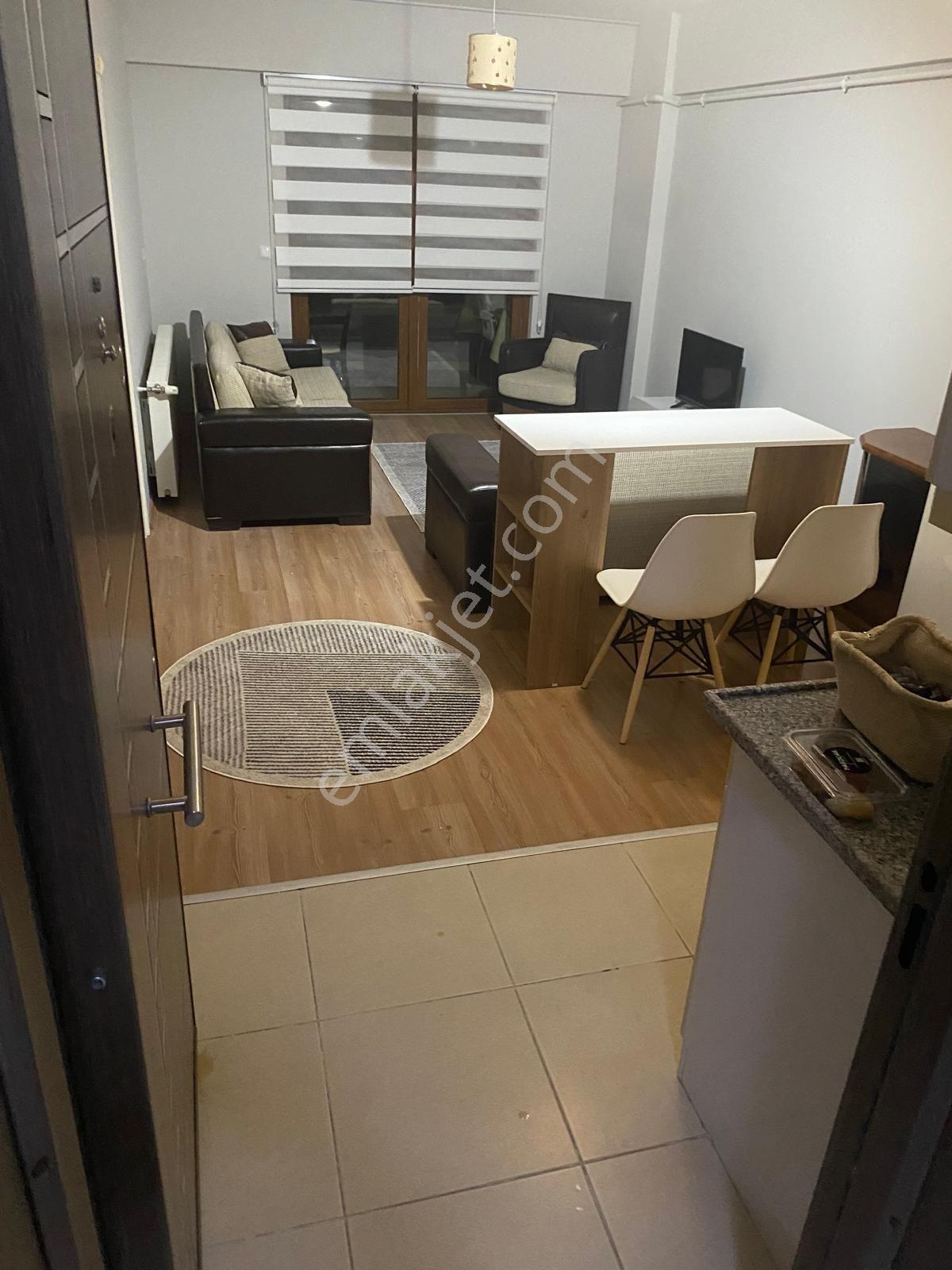 Körfez Rektörlük Tranvay Durağında Kiralık 1+1 Daire - Görsel 5
