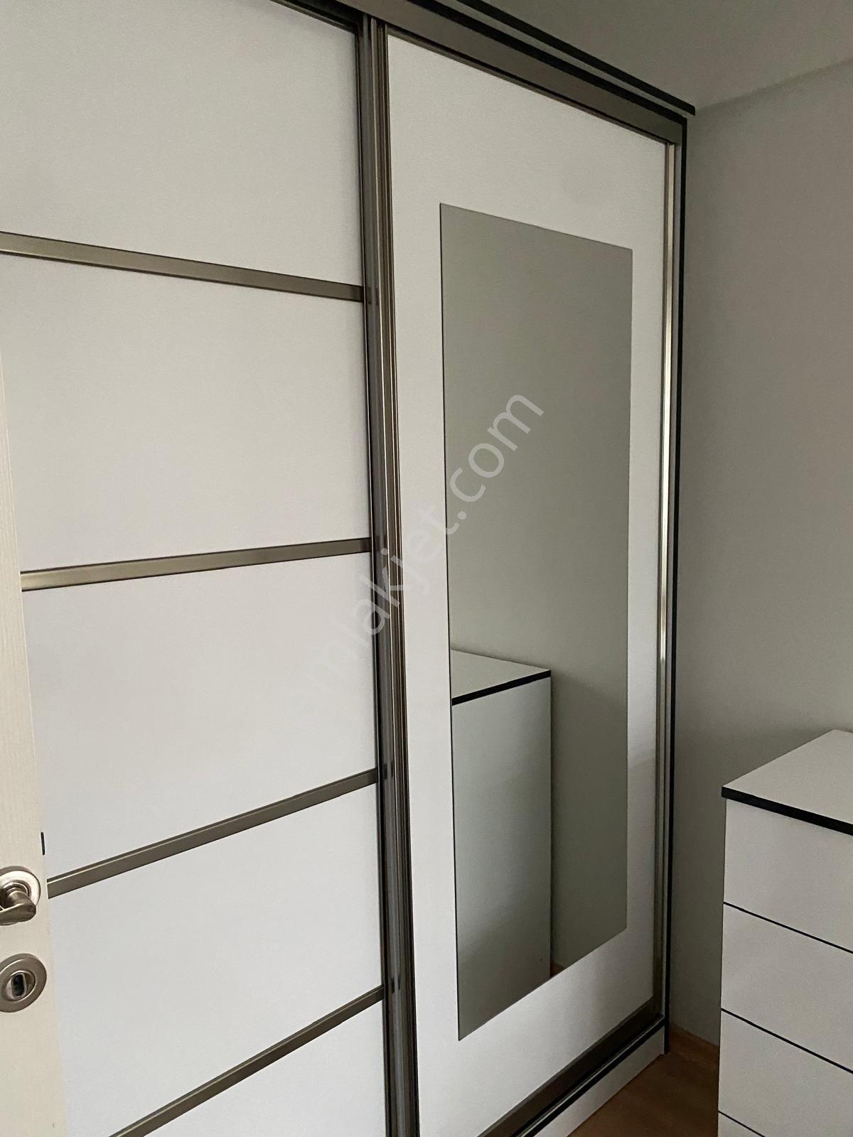 Körfez Rektörlük Tranvay Durağında Kiralık 1+1 Daire - Görsel 8