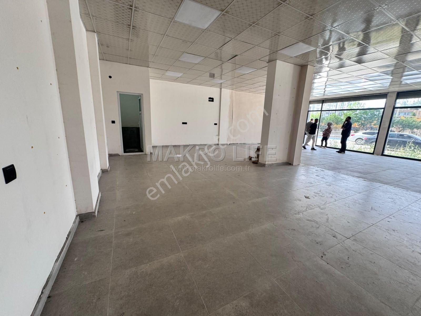 Urfa Yolu Caddeye Sıfır 100 M2'lik Bakımlı Satılık Dükkan - Görsel 18