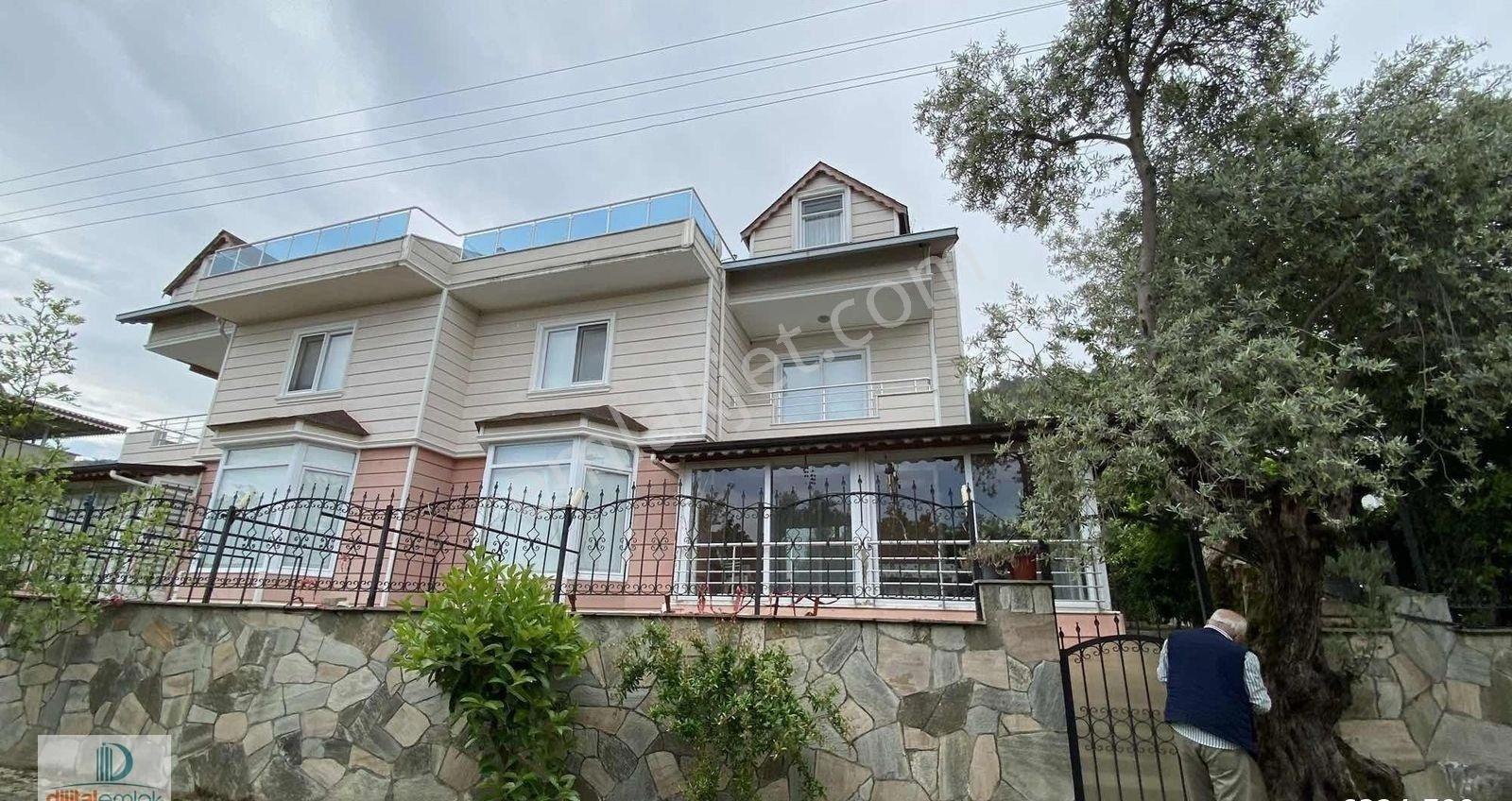 Gemlik Kurşunluda Deniz Manzaralı Satılık Triplex Villa. - Görsel 30