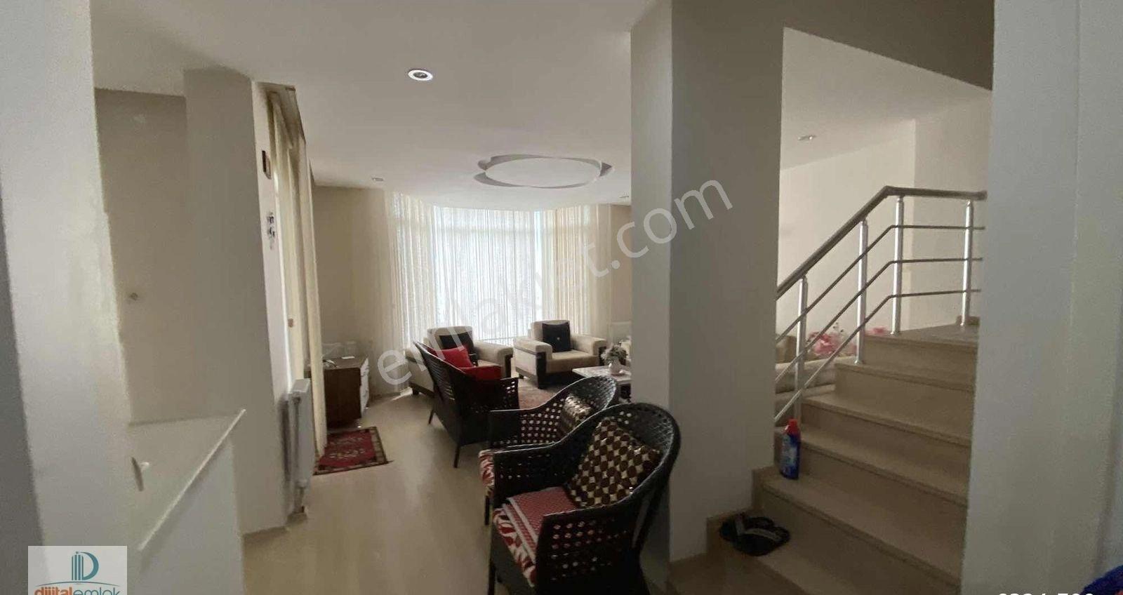 Gemlik Kurşunluda Deniz Manzaralı Satılık Triplex Villa. - Görsel 28