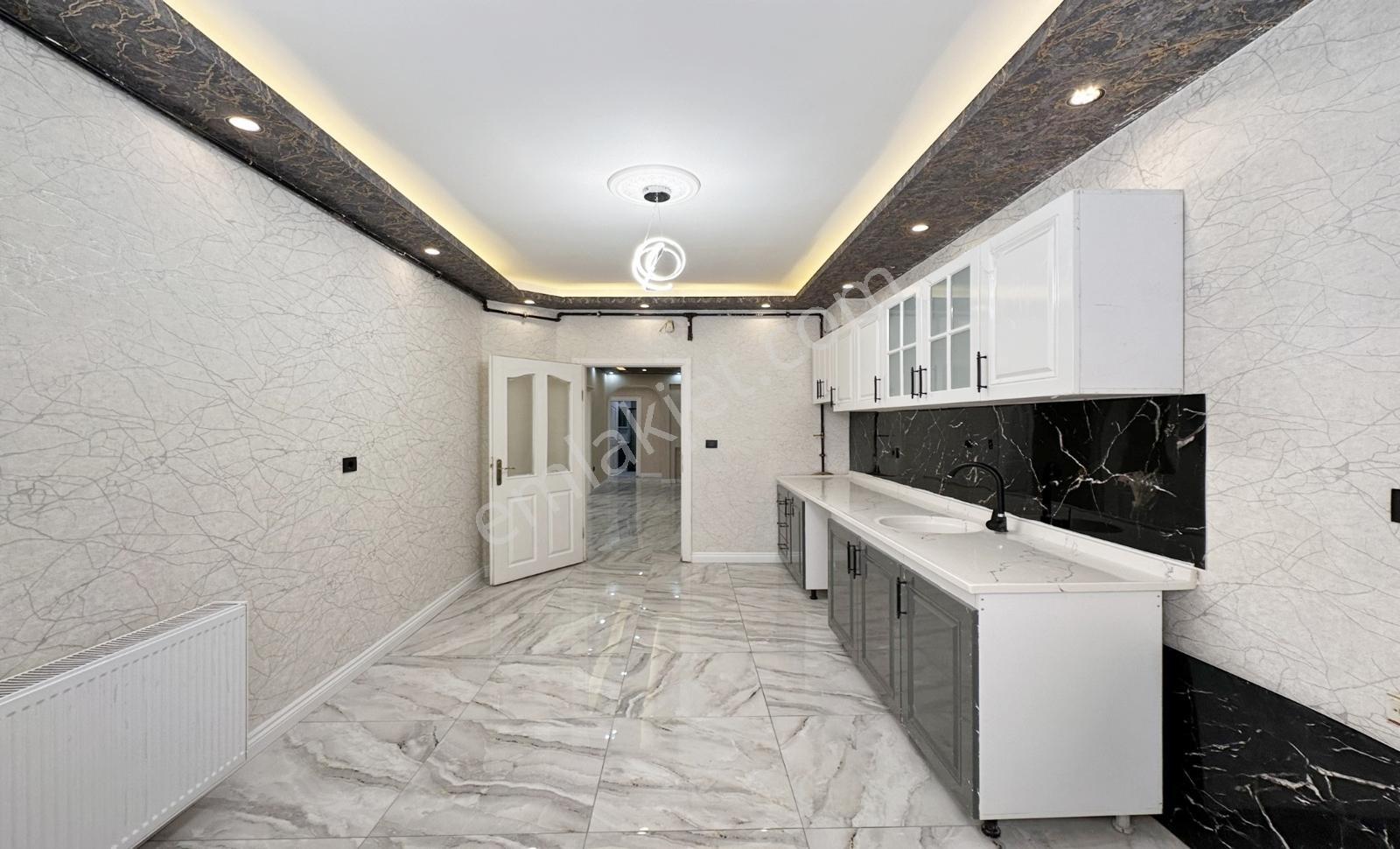 ! Kuşcağız'da Kalbur Caddesi Üzeri 120 M² Full Yapılı 3+1 Daire - Görsel 11