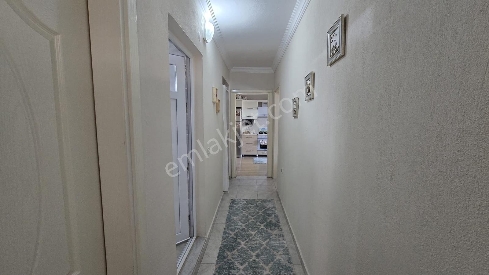 Foça Kazım Dirik Mah. Kiralık 2+1 Bahçe Katı Daire - Görsel 4