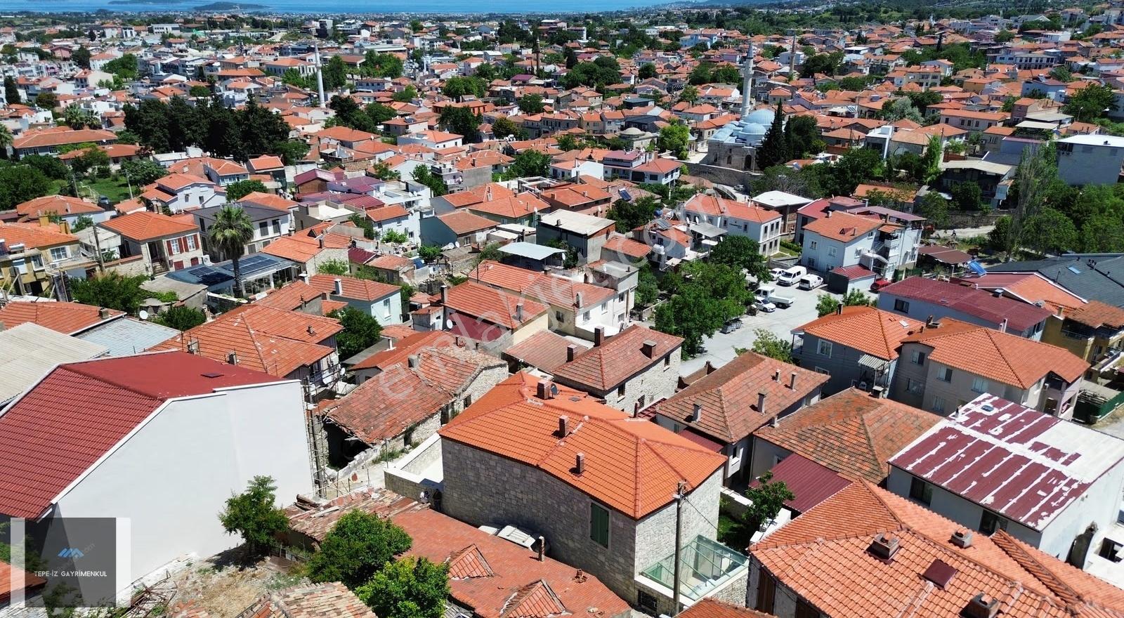Urla Sıra Mahallesi'nde 153 M2 Arsa İçinde 2 Daire - Görsel 3