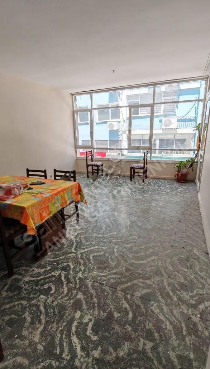 Karşıyaka Çarşı Da Kiralık 2+1 Daire - Görsel 4