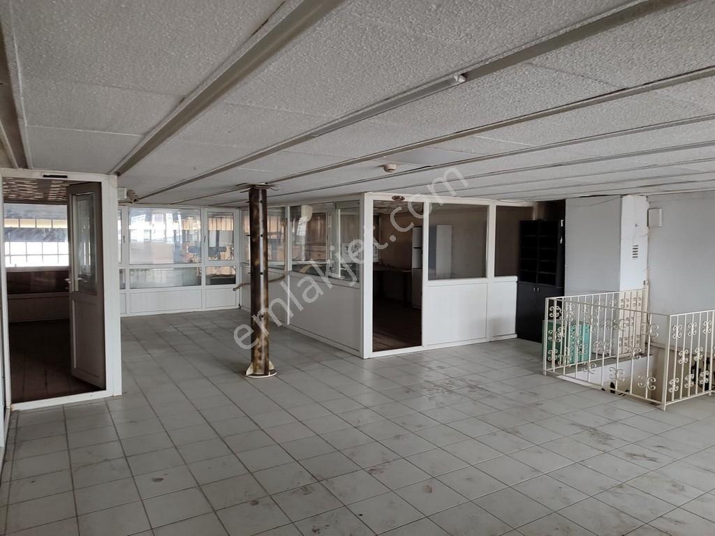 Ostim'de 5 Tonluk Gezen Vinçli Kiralık Dükkan - Görsel 10