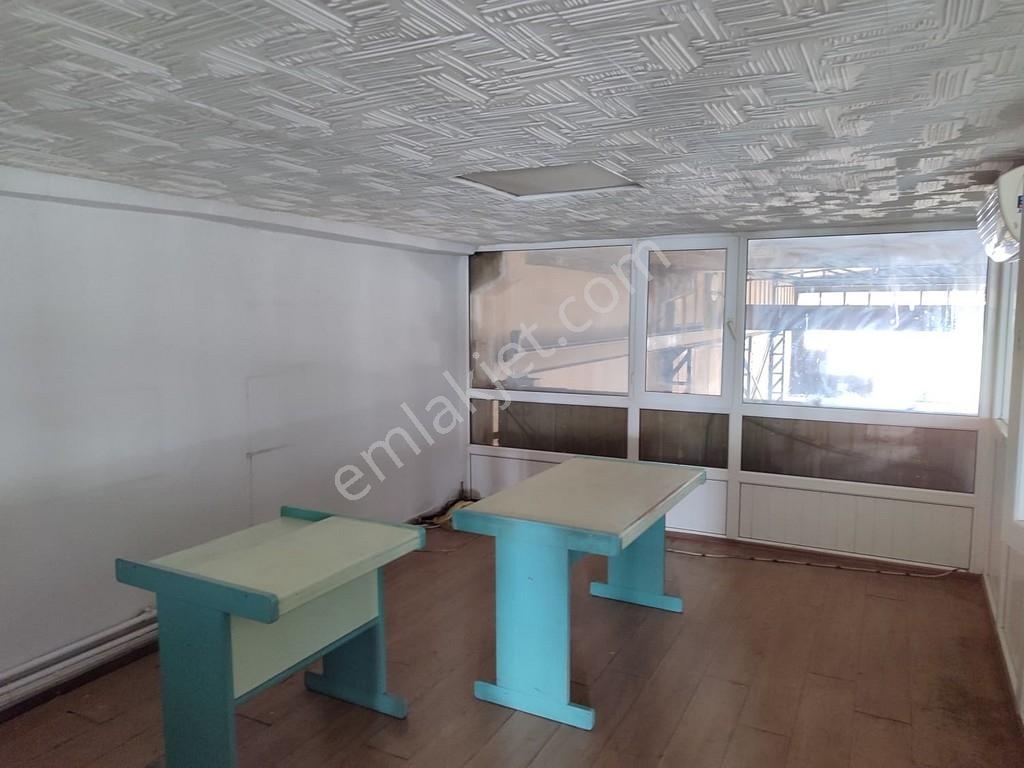 Ostim'de 5 Tonluk Gezen Vinçli Kiralık Dükkan - Görsel 7