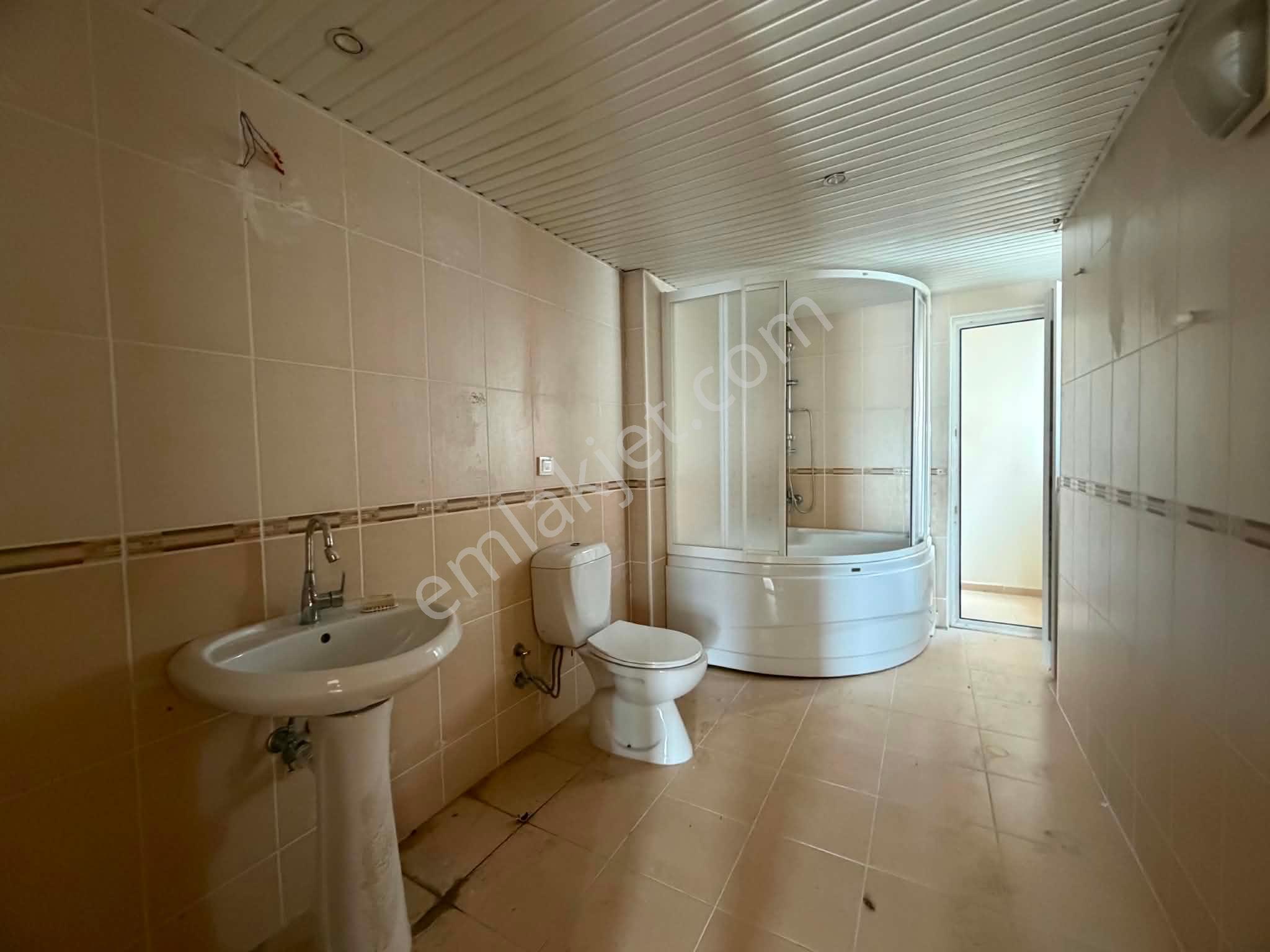 Şafak Emlak Kiralık Şirinyalı Havuzlu Sitede 3+1 165 M2 Ara Kat - Görsel 12