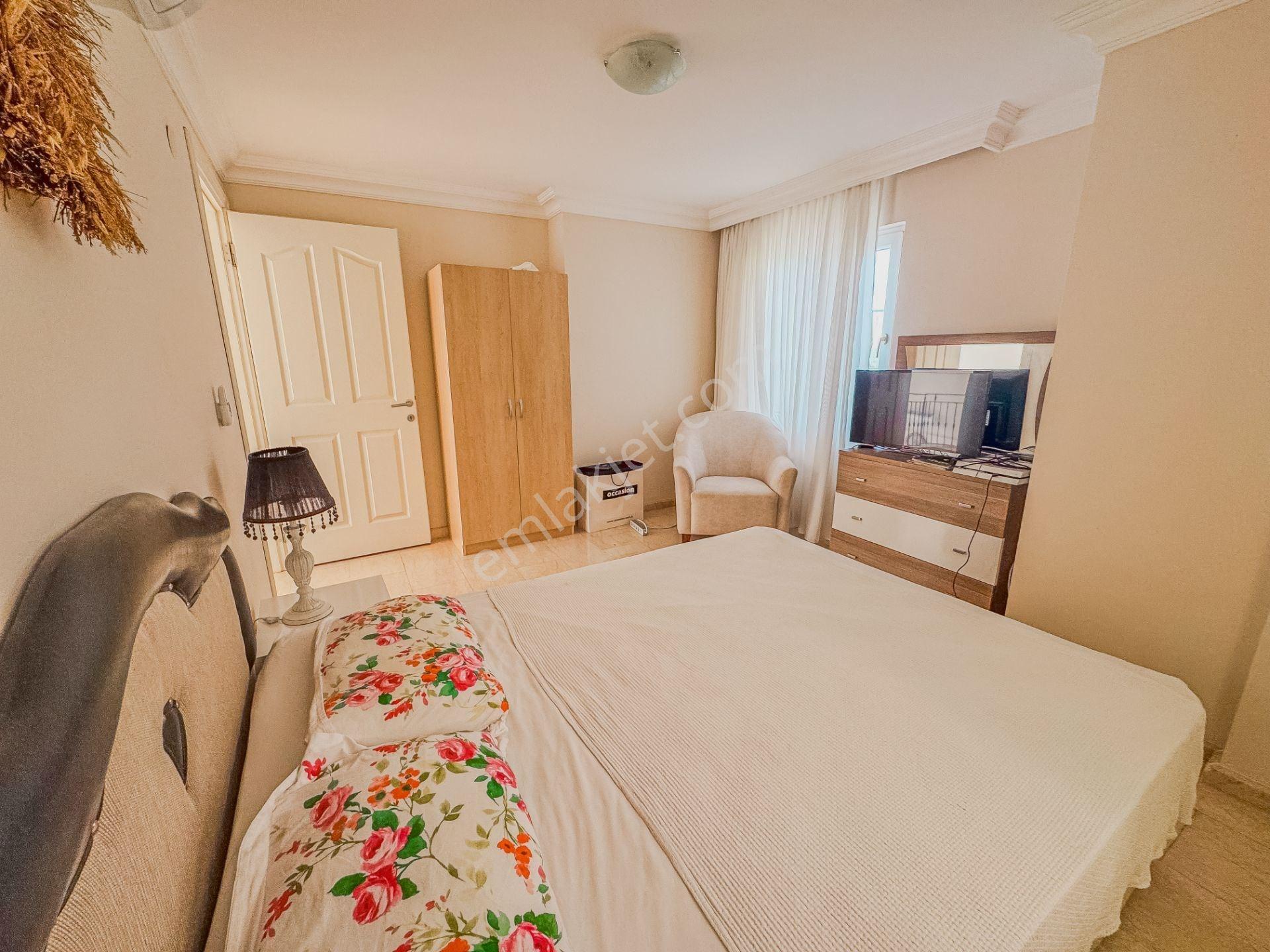 Alanya Tepe’de Muhteşem Manzaralı Havuzlu 4+1 Lüks Villa - Görsel 20
