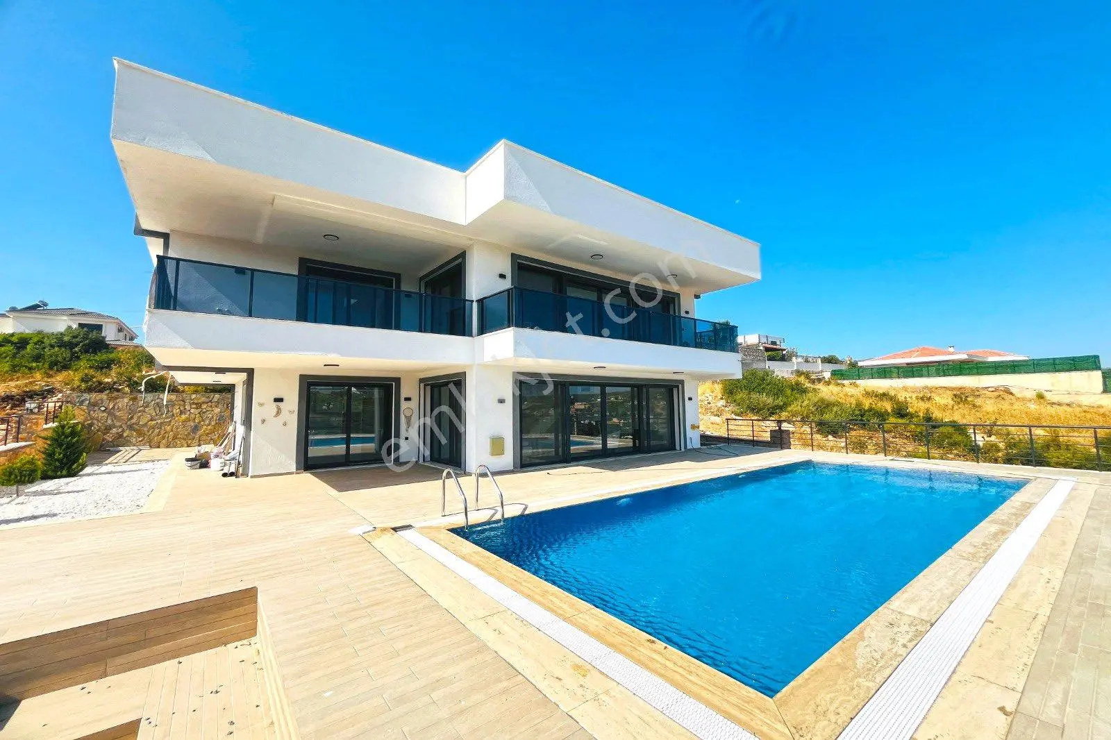 Didimde 5+1 Tam Müstakil Havuzlu Otoparklı Eşyalı Lüks Villa - Görsel 2