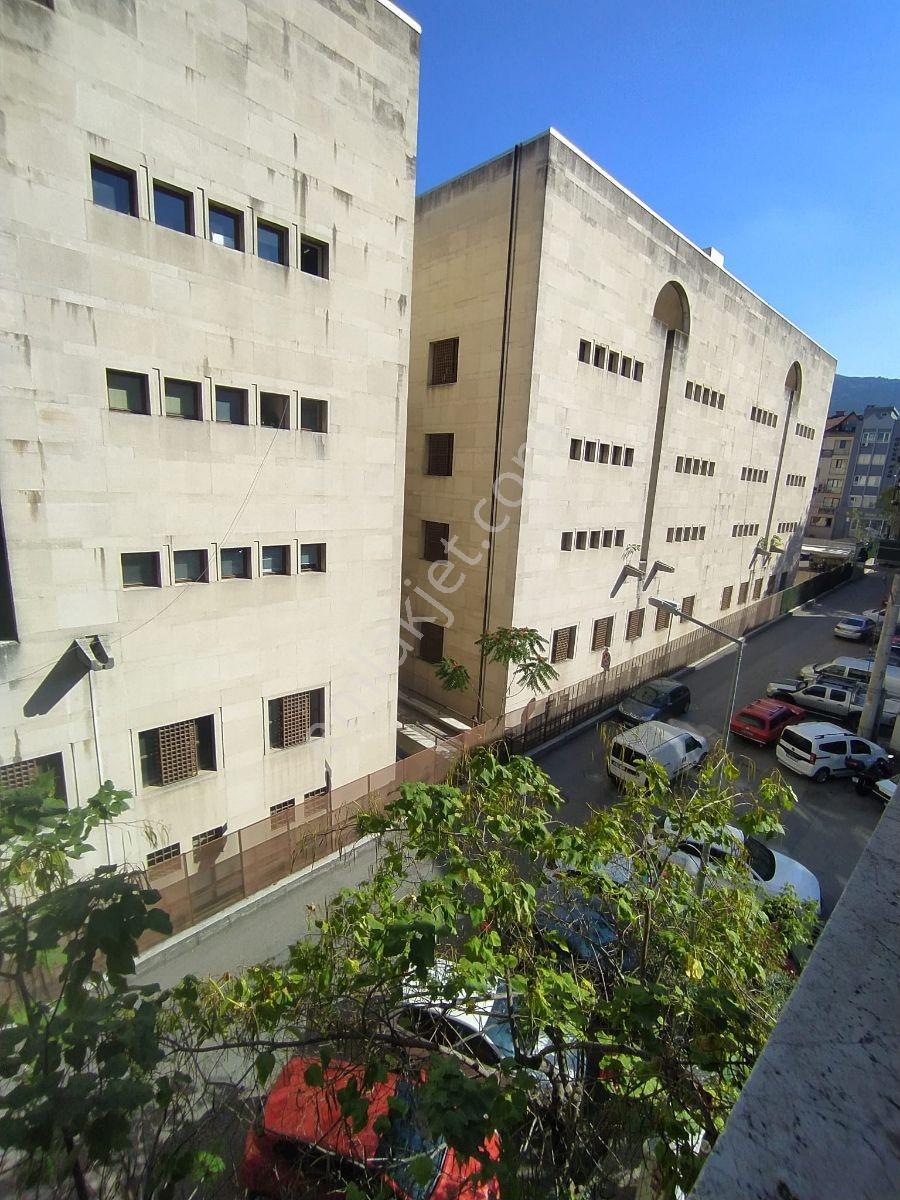 Ahşena Gayrimenkul'den Bursa Merkezde Eşyalı 1+1 Kiralık Ofis - Görsel 3