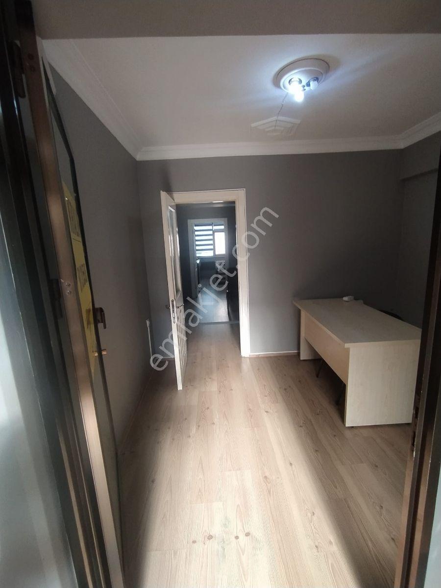 Ahşena Gayrimenkul'den Bursa Merkezde Eşyalı 1+1 Kiralık Ofis - Görsel 5