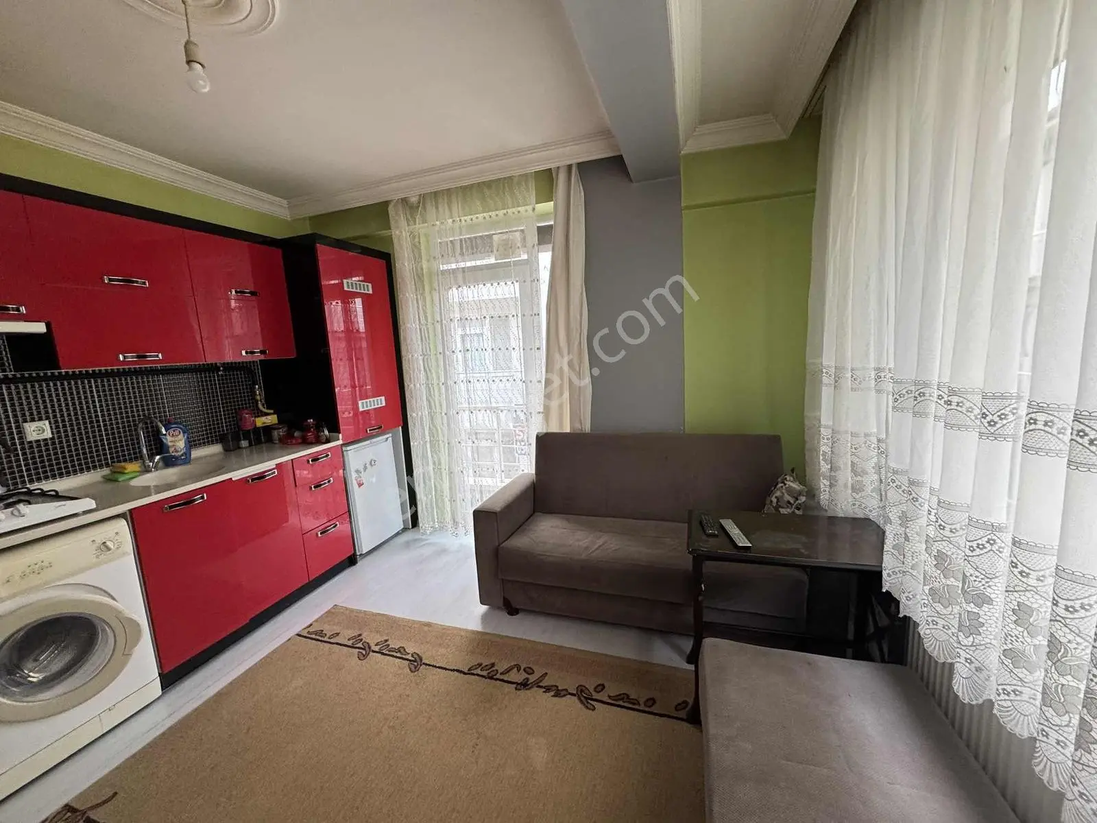 Sağlam Emlaktan Erenlerde Kiralık 1+1 Eşyalı Daire