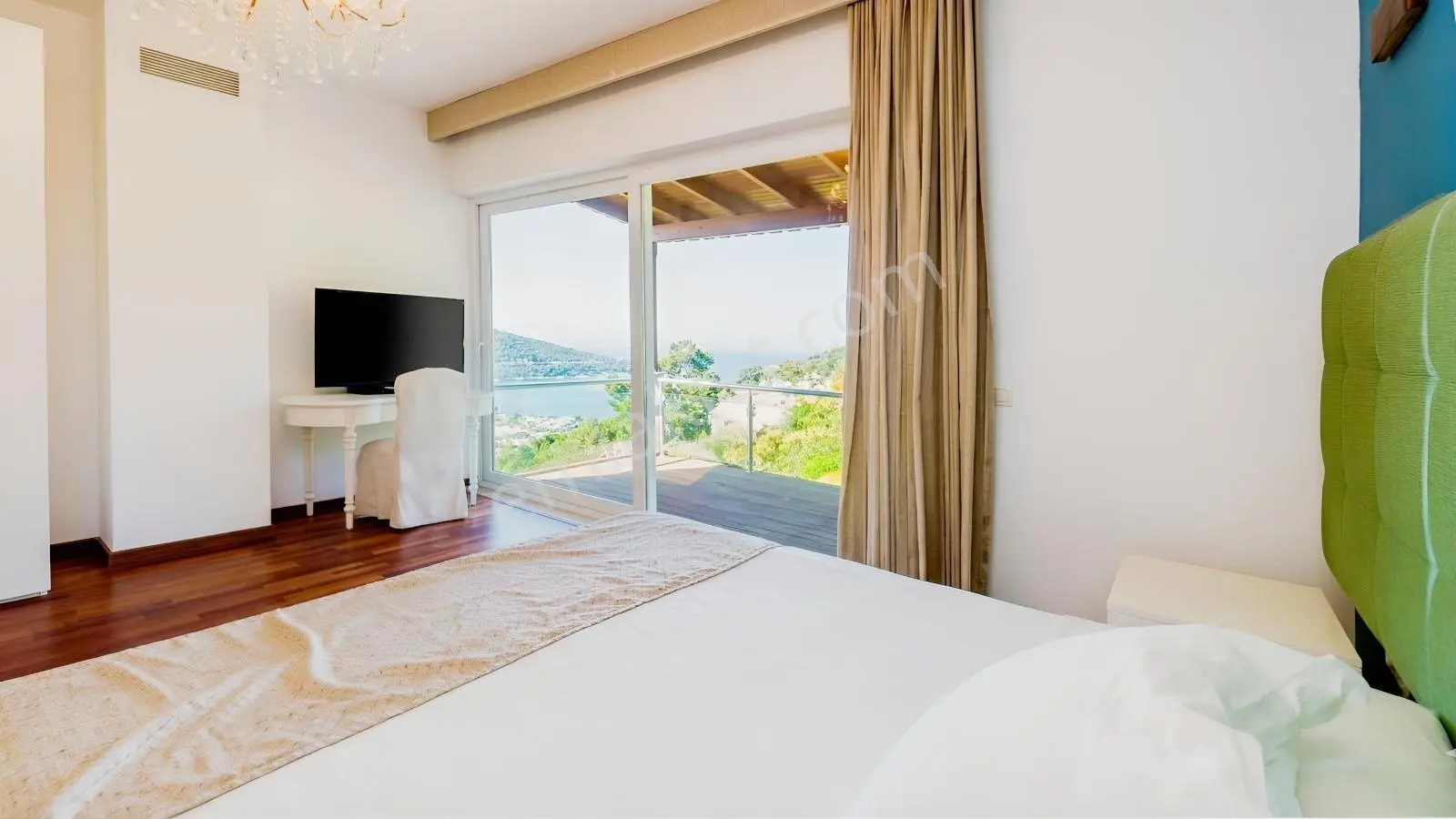 Acil Satılık Bodrum Torbada 4+1 Villa - Görsel 9