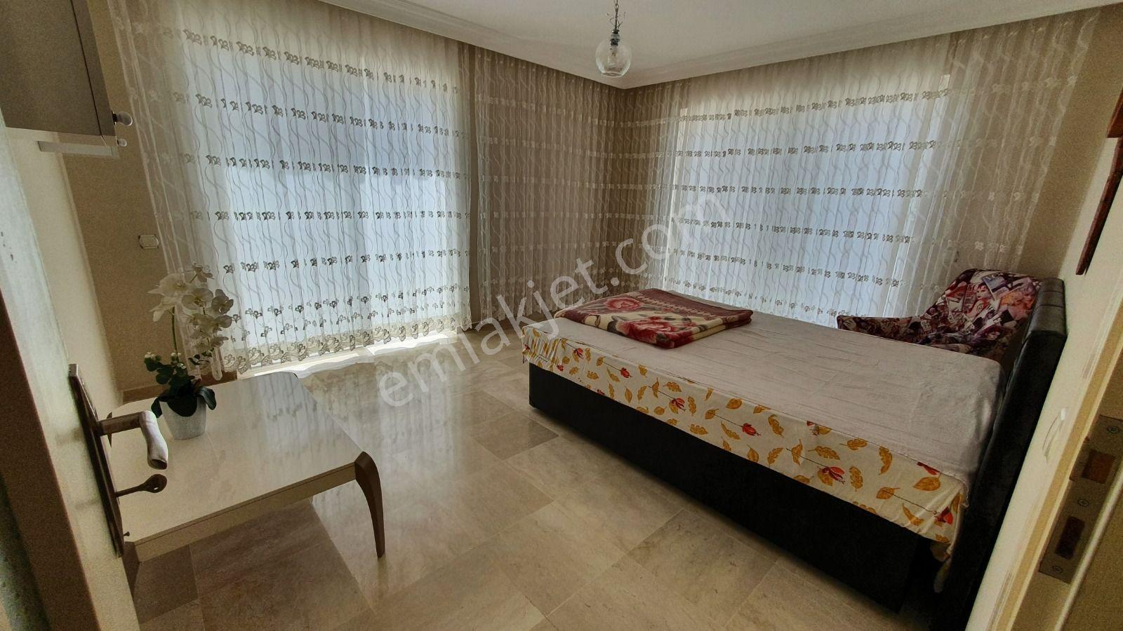 Yalı Resıdence Uzun Dönem Kiralık Eşyalı 3+1 Dubleks Daire– Mahmutlar / Alanya / Antalya - Görsel 16