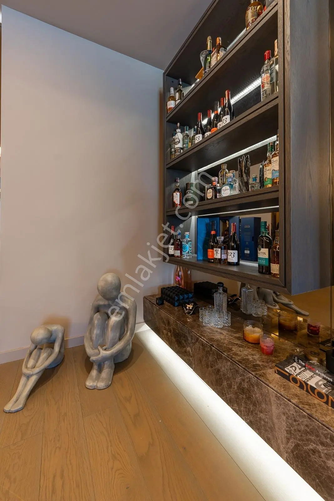 Acarkent'te Benzersiz Mimari | Tek Katlı Loft Penthouse Villa - Görsel 31