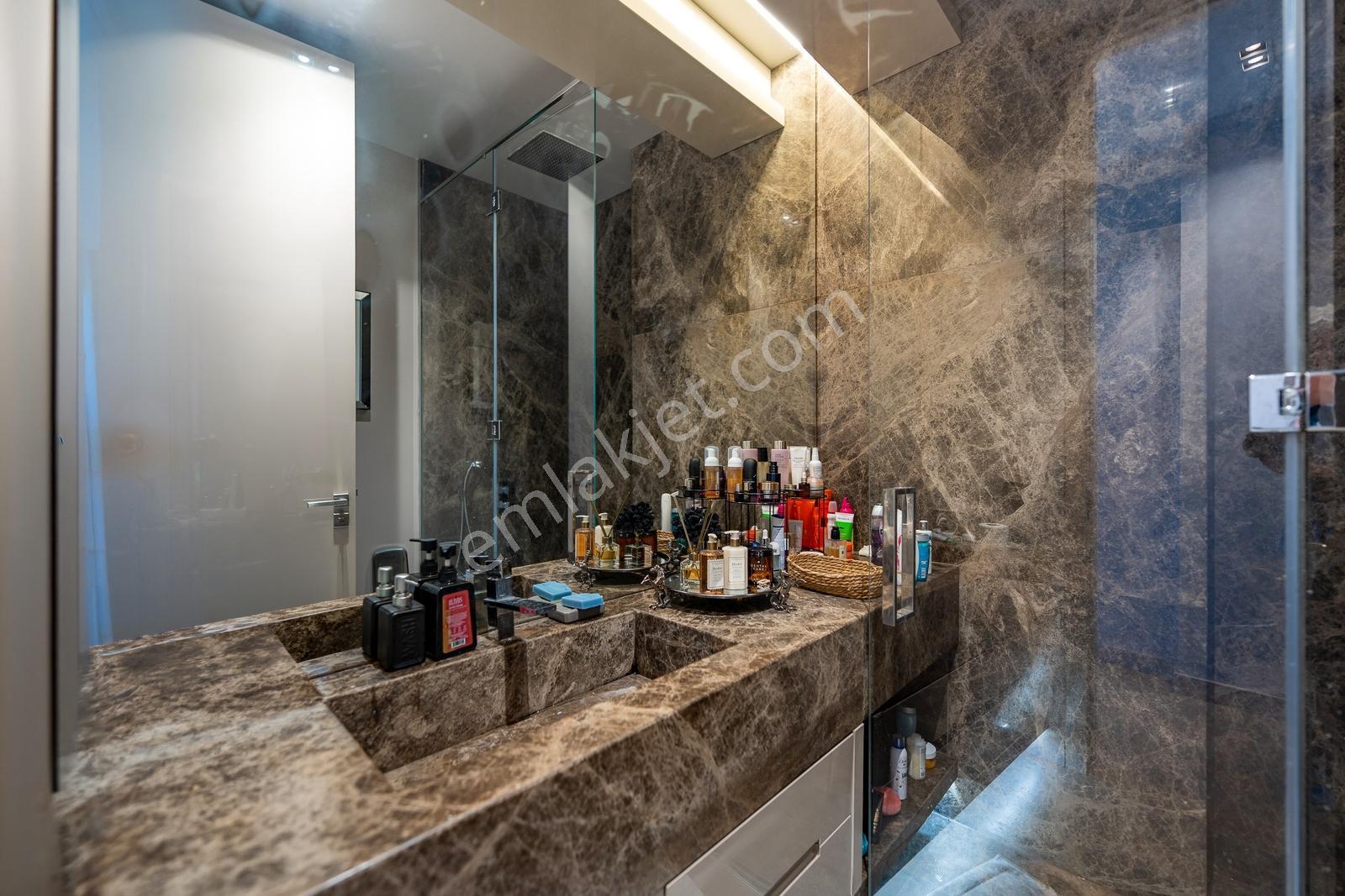 Acarkent'te Benzersiz Mimari | Tek Katlı Loft Penthouse Villa - Görsel 27